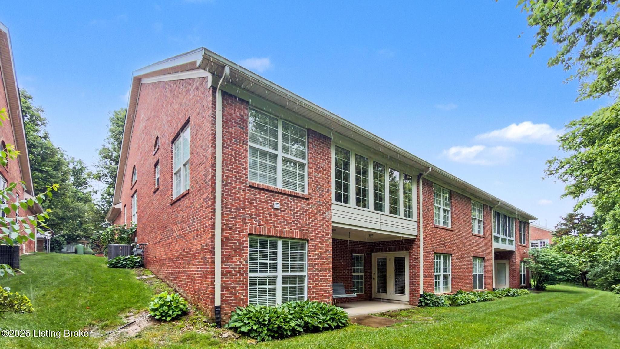 10434 Dove Chase Cir