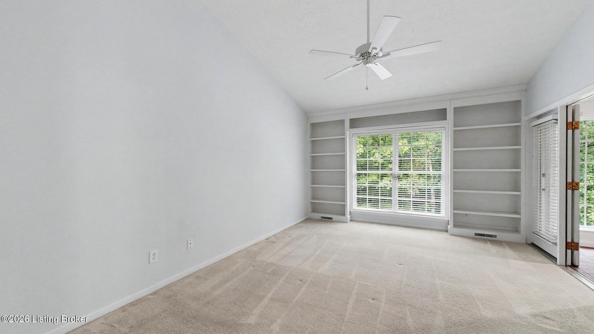 10434 Dove Chase Cir