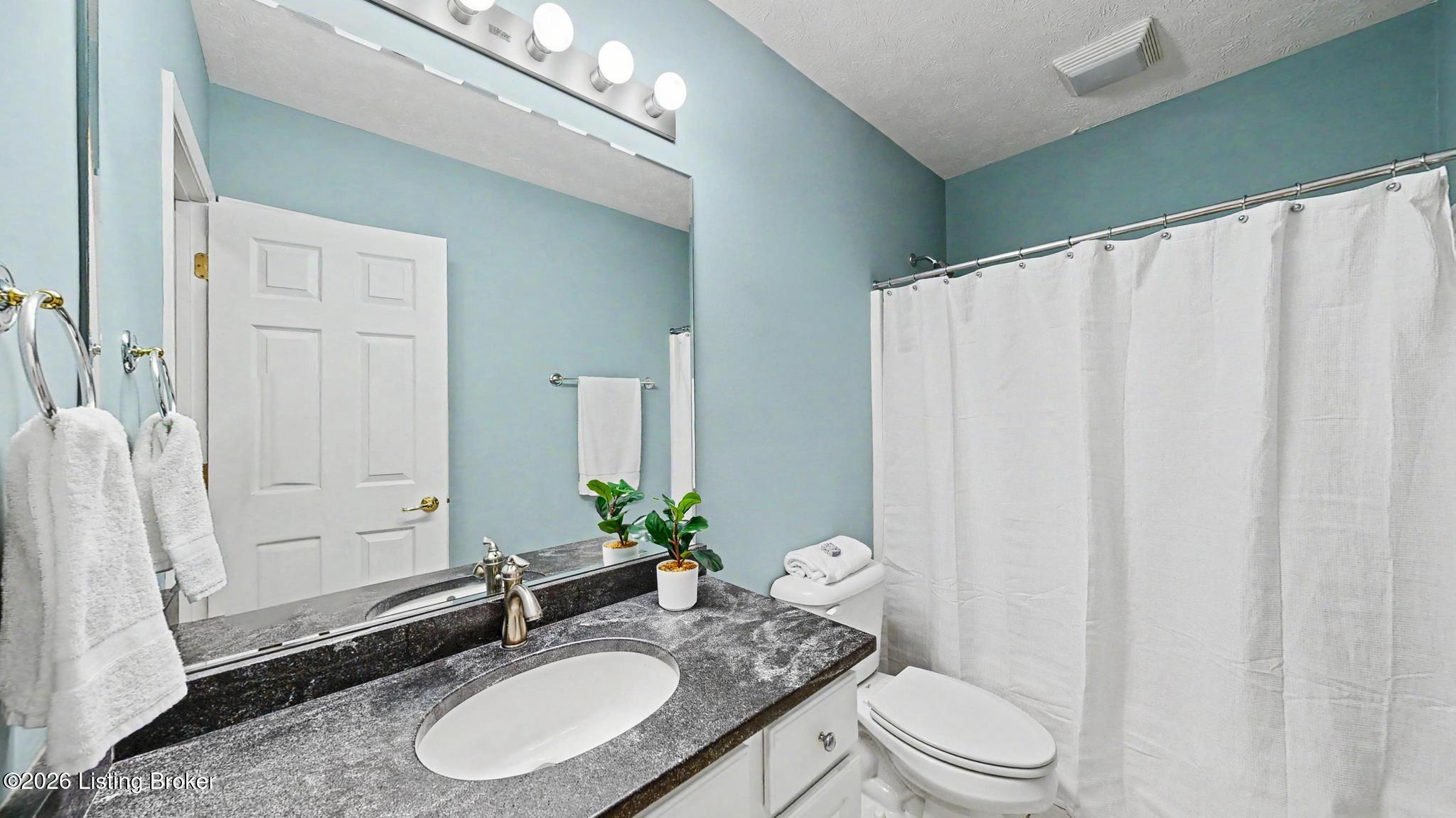 10434 Dove Chase Cir