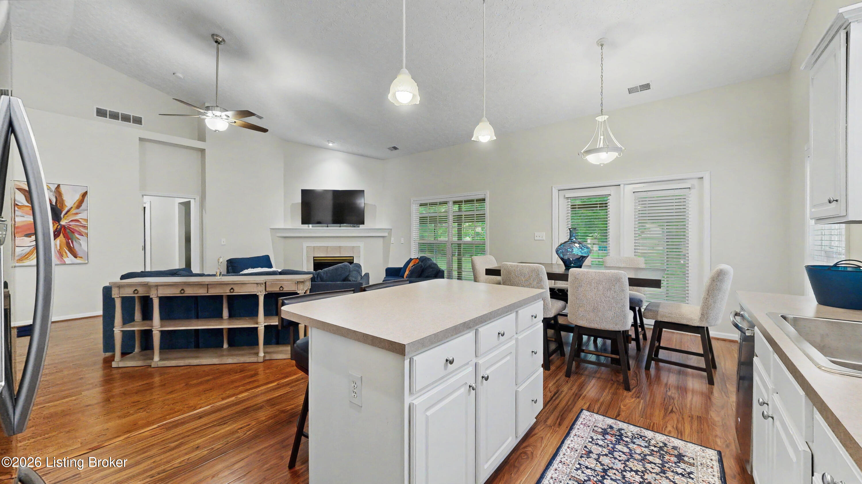 10410 Dove Chase Cir