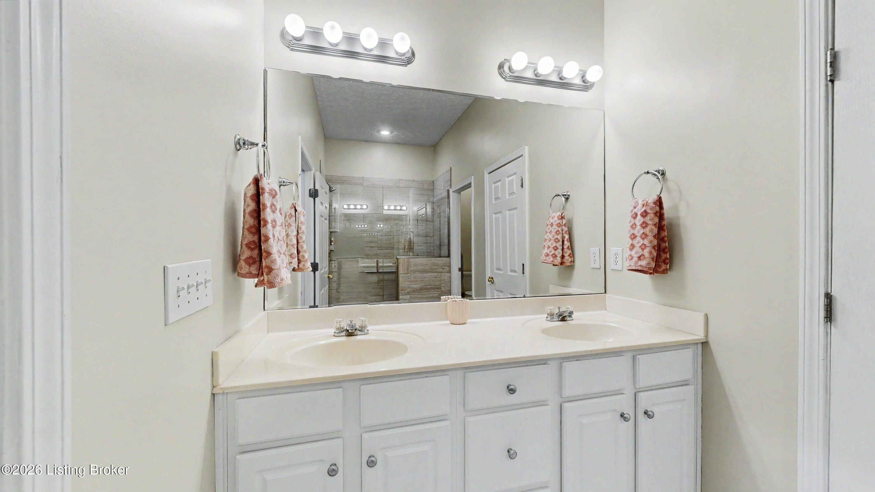 10410 Dove Chase Cir