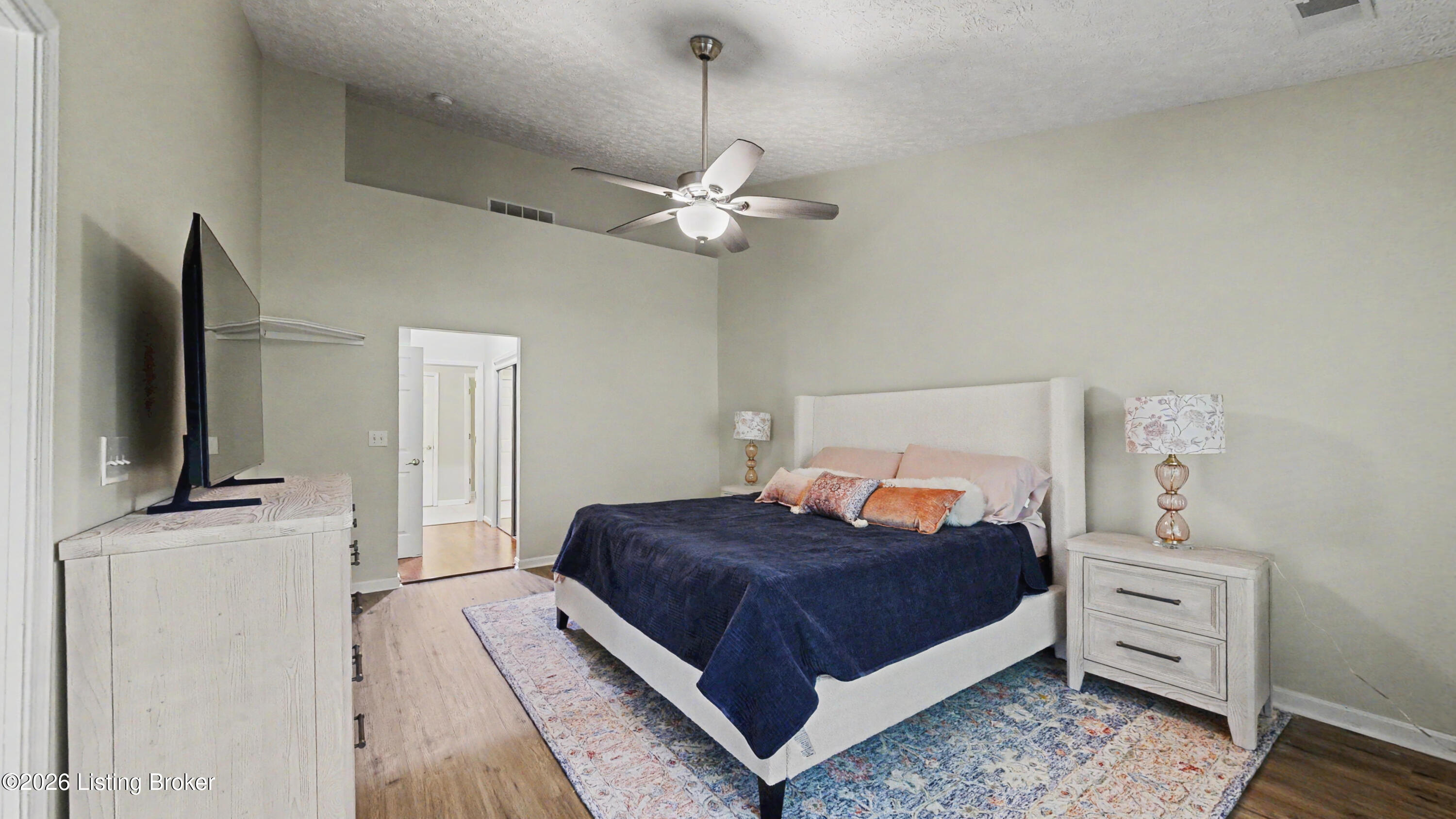 10410 Dove Chase Cir