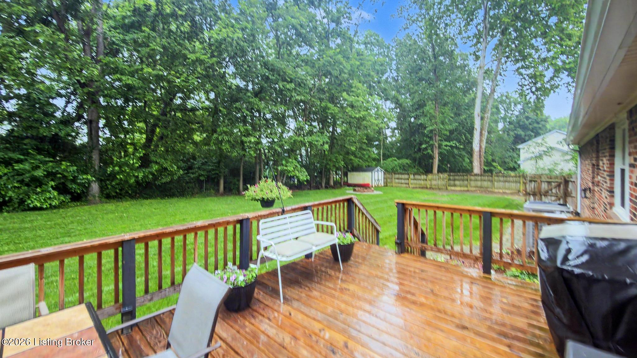 2132 Crystal Dr