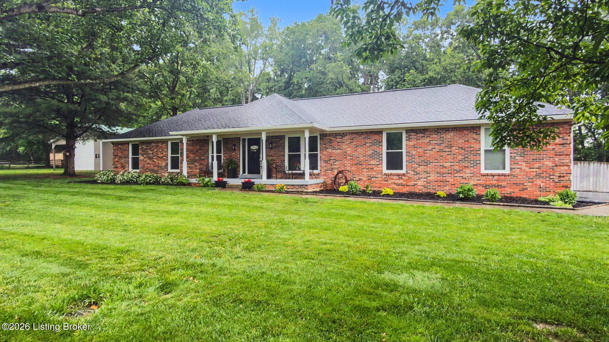 2132 Crystal Dr