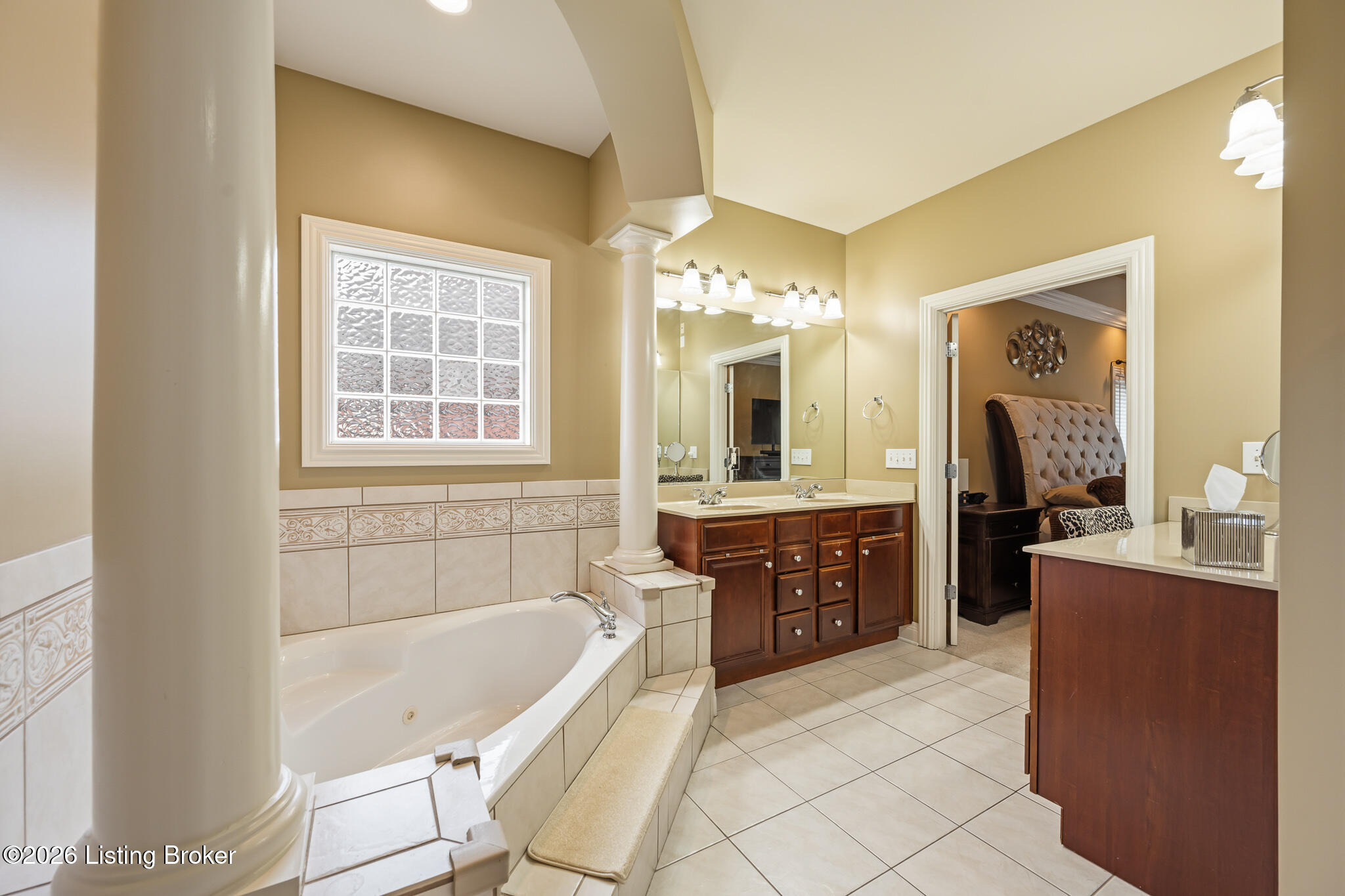 12604 Razor Ct