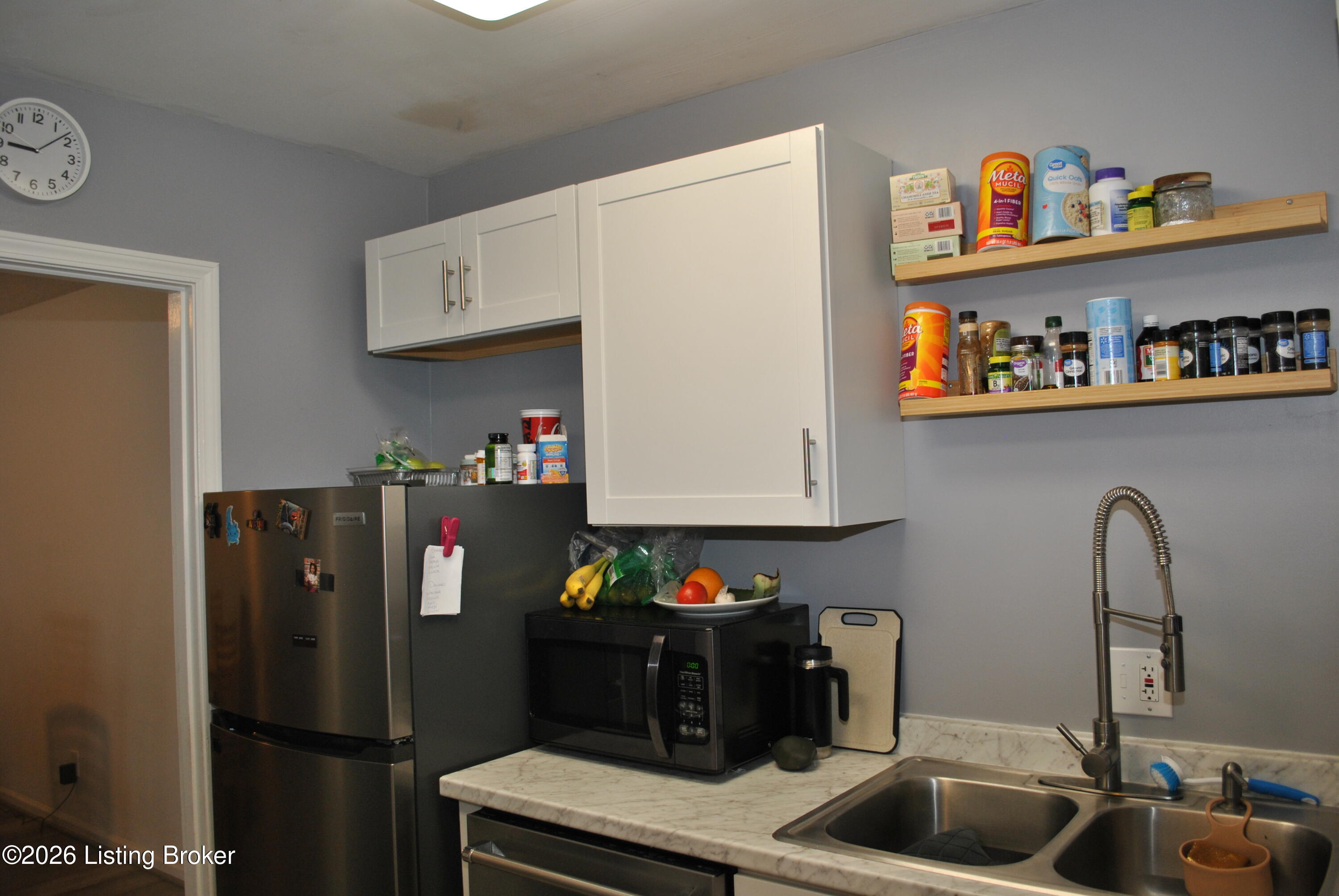 165 Thierman Ln 303