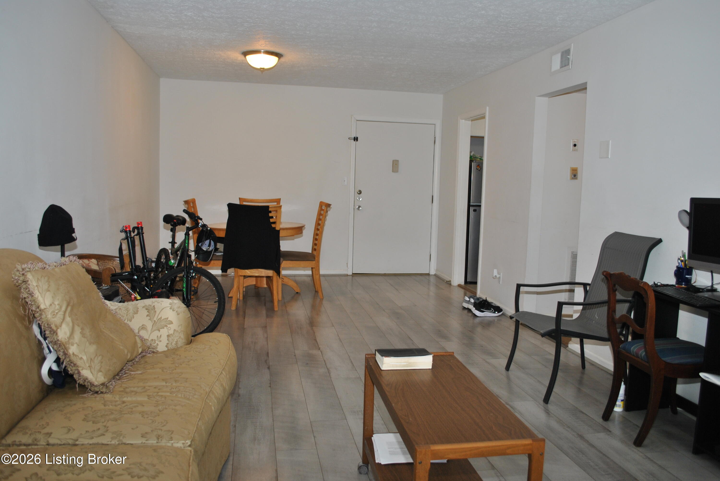 165 Thierman Ln 303