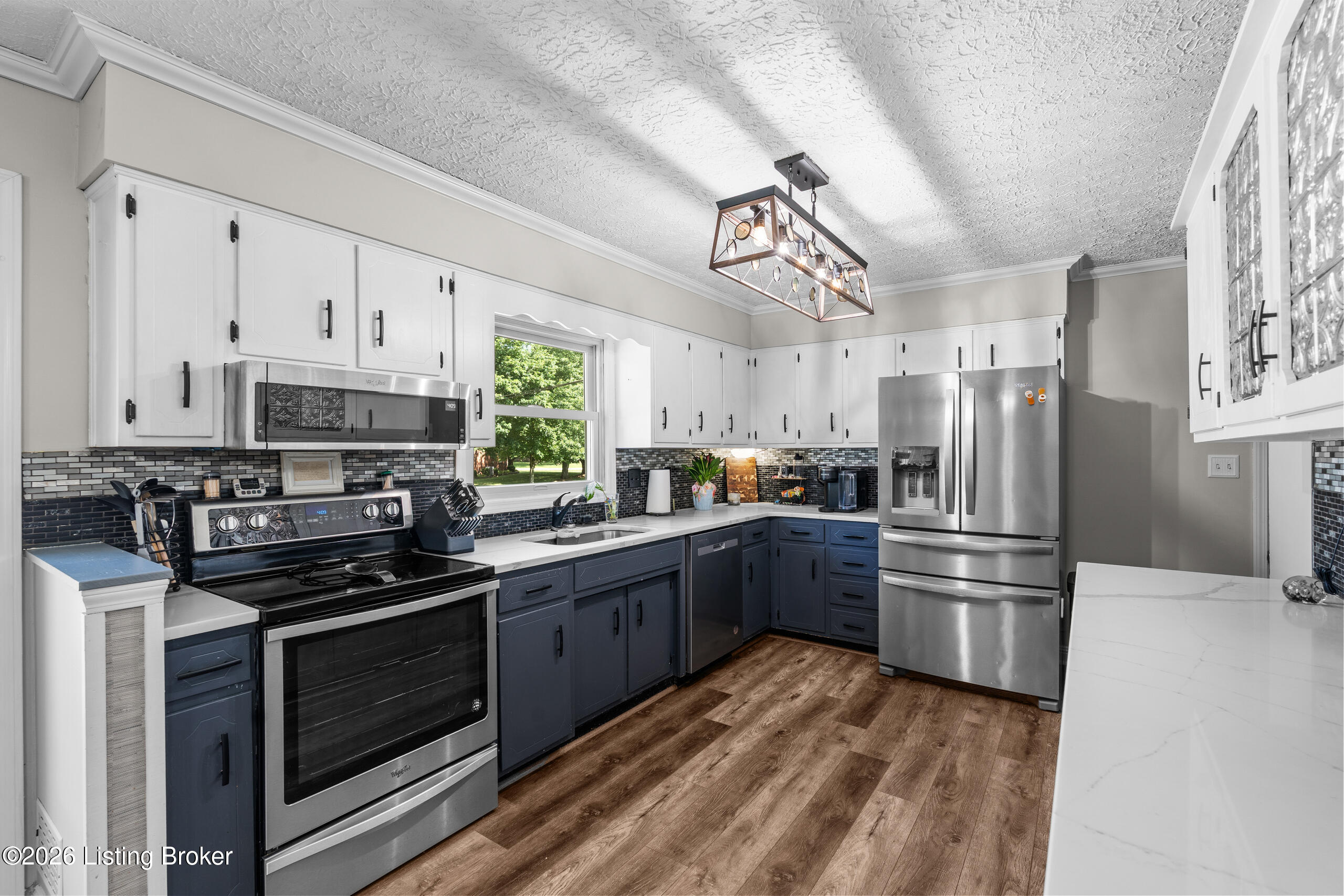 259 Colonial Dr