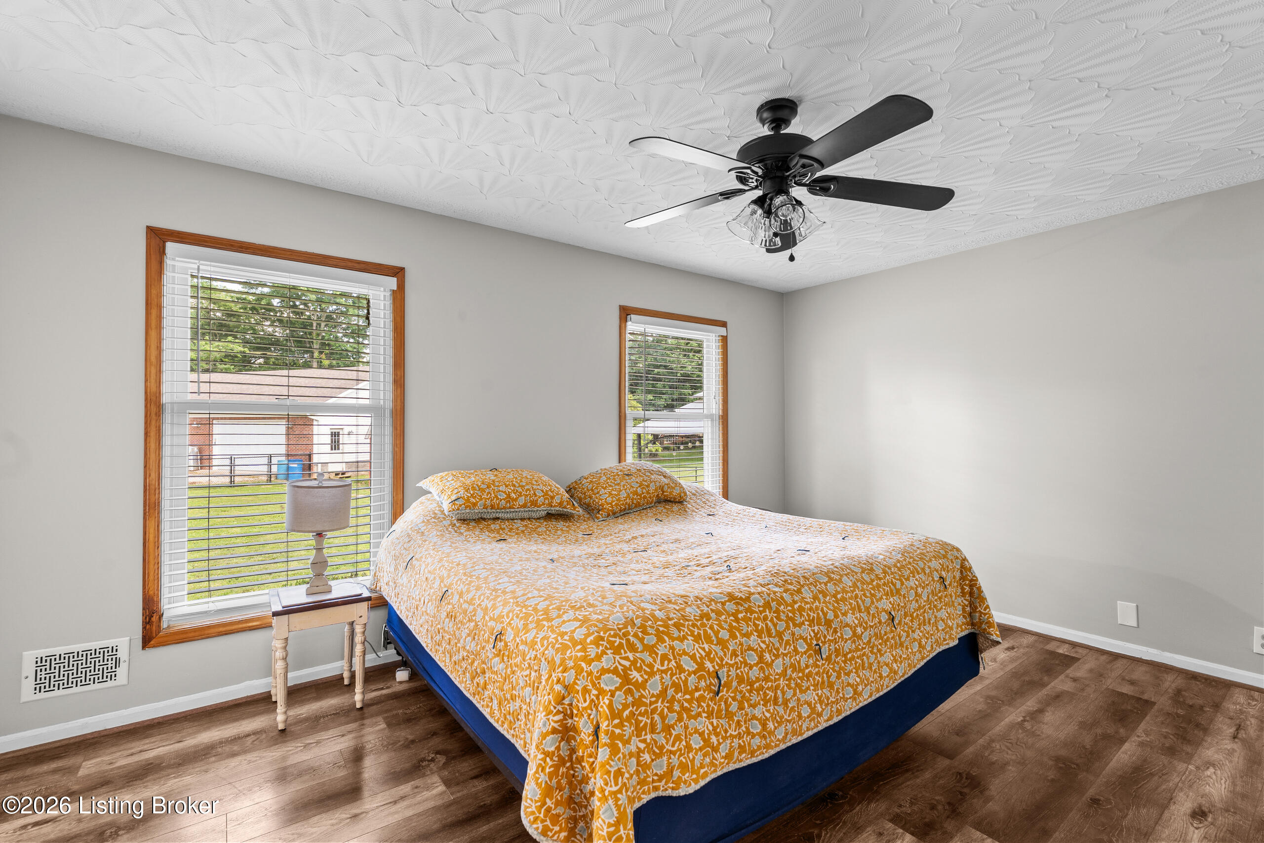 259 Colonial Dr