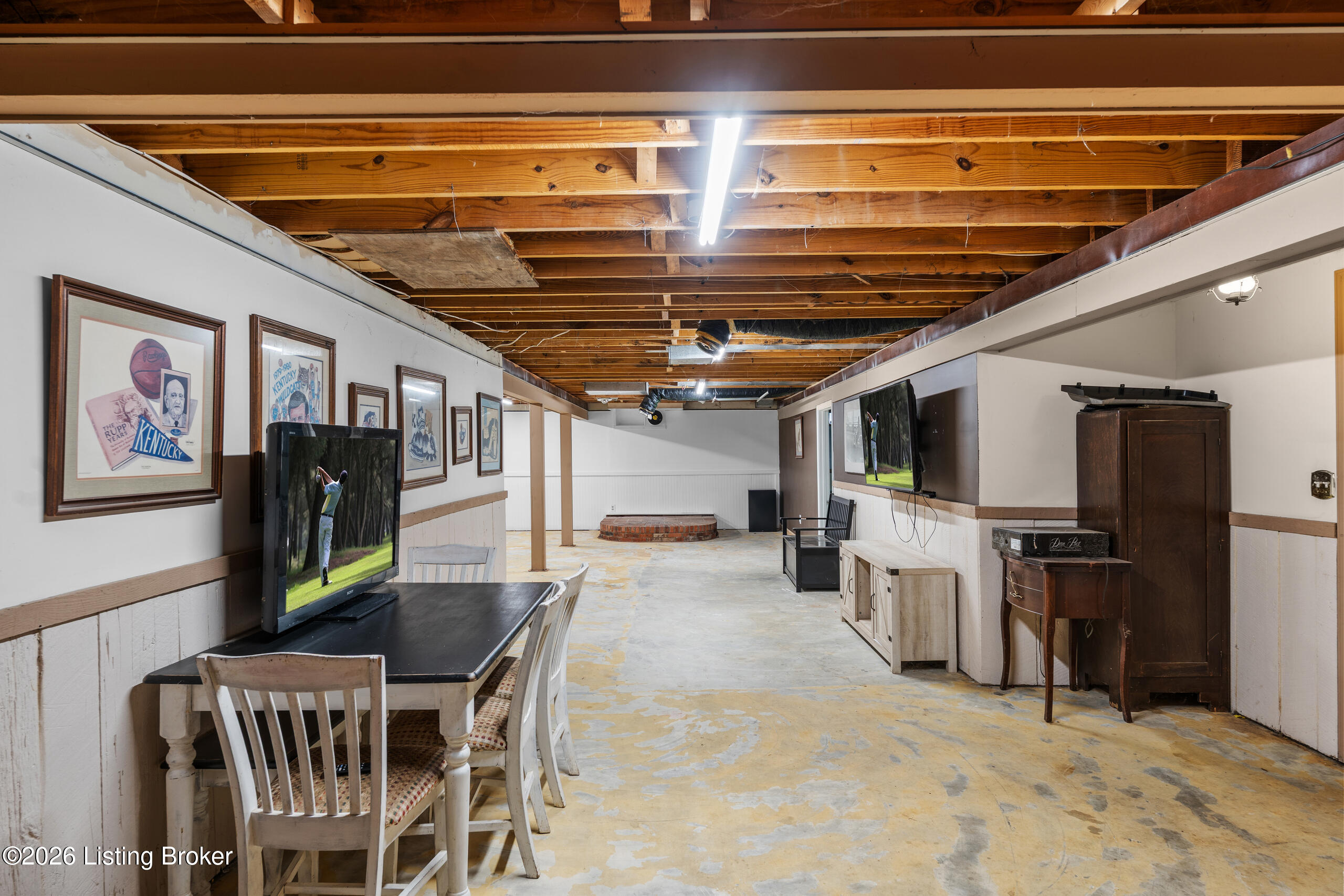 259 Colonial Dr
