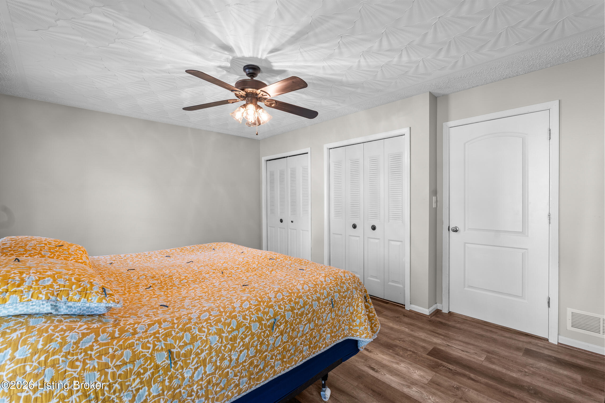 259 Colonial Dr