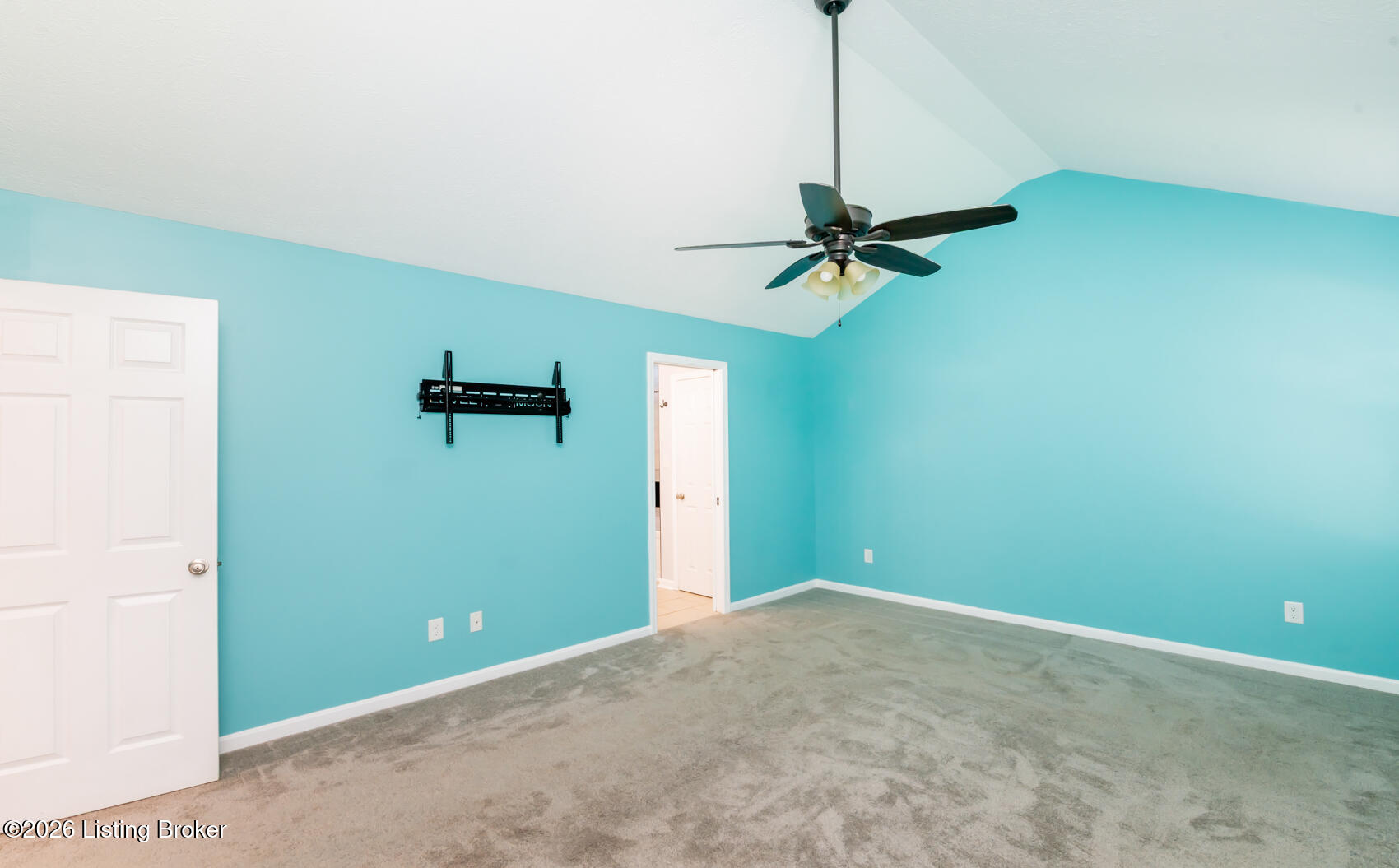 273 Blarney Ln