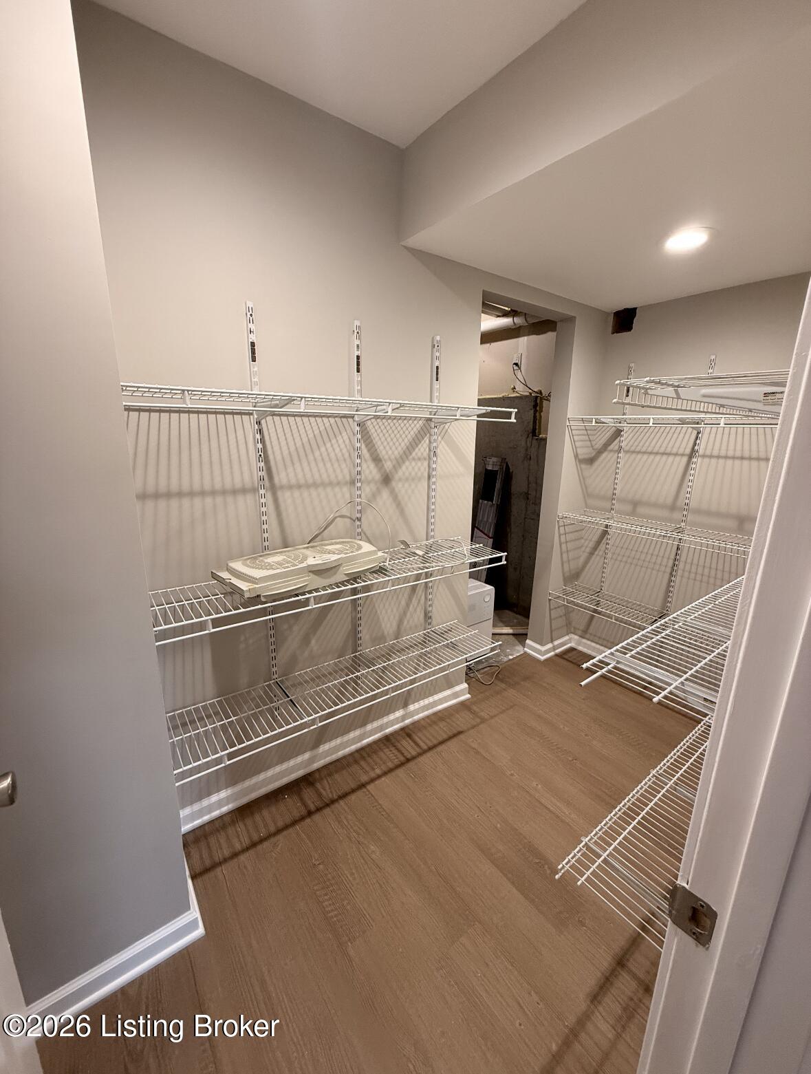 273 Blarney Ln
