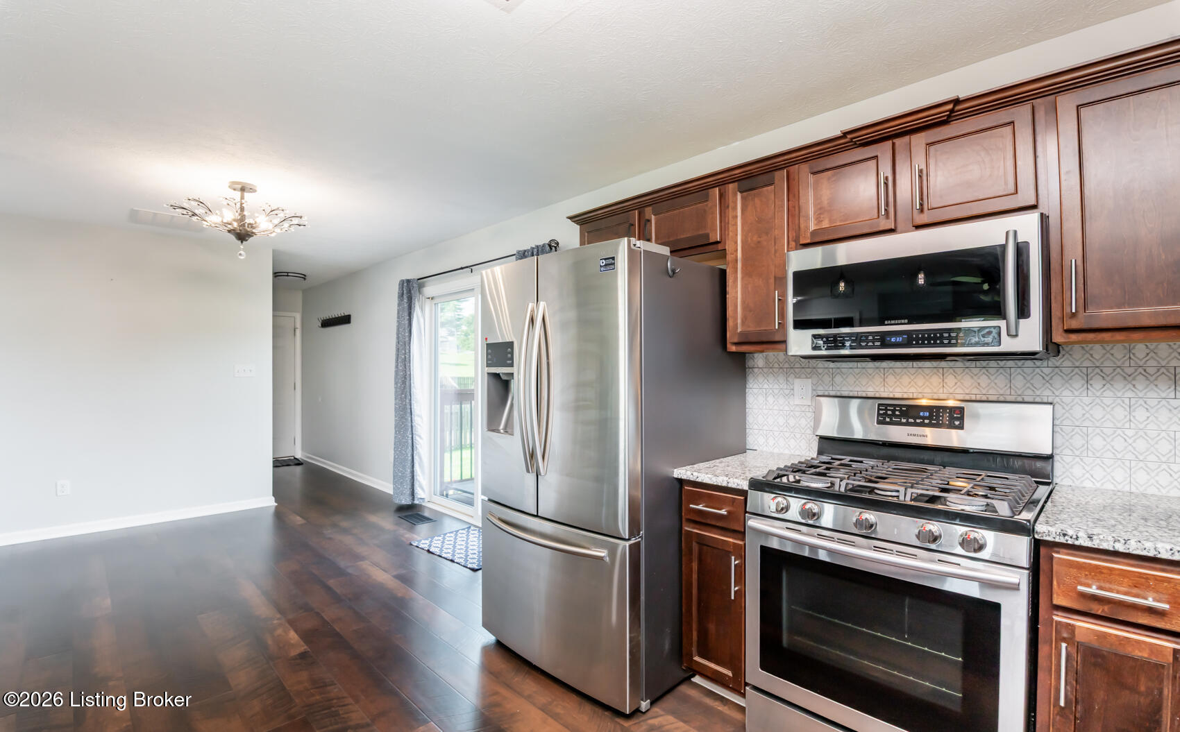 273 Blarney Ln