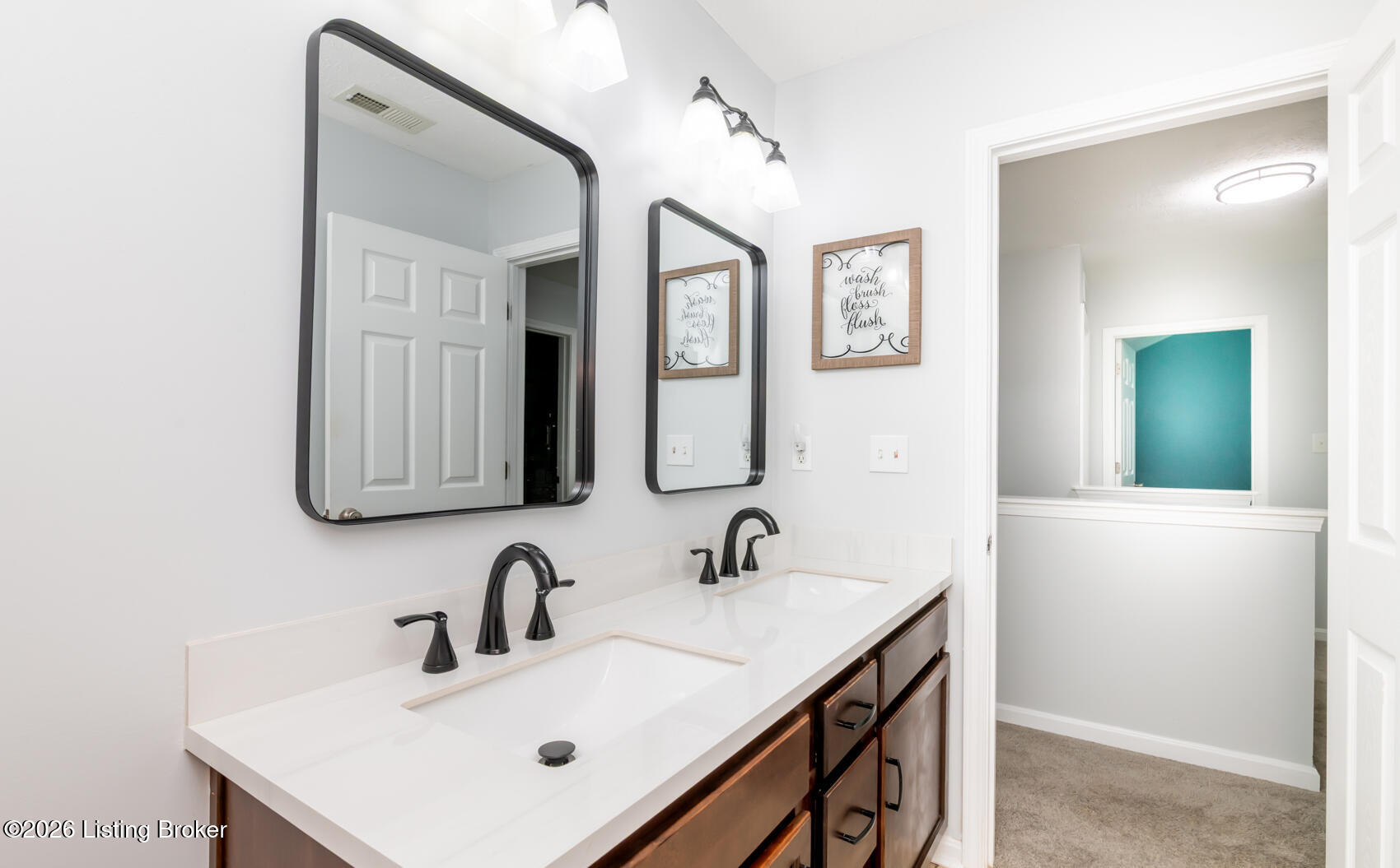 273 Blarney Ln