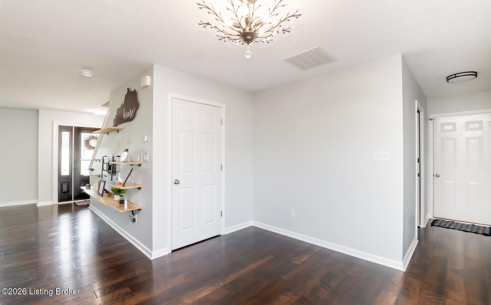 273 Blarney Ln