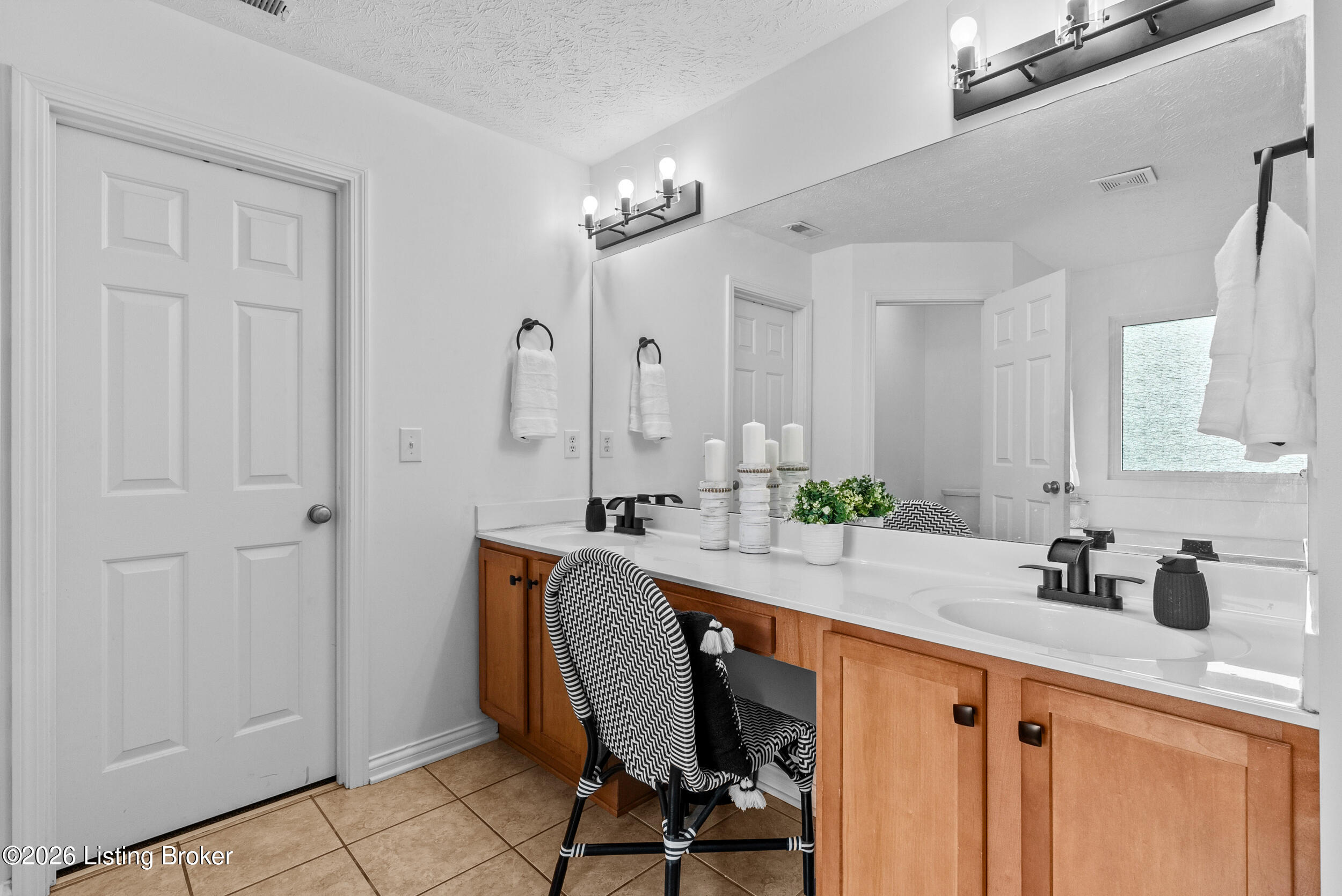 13217 Cain Ln