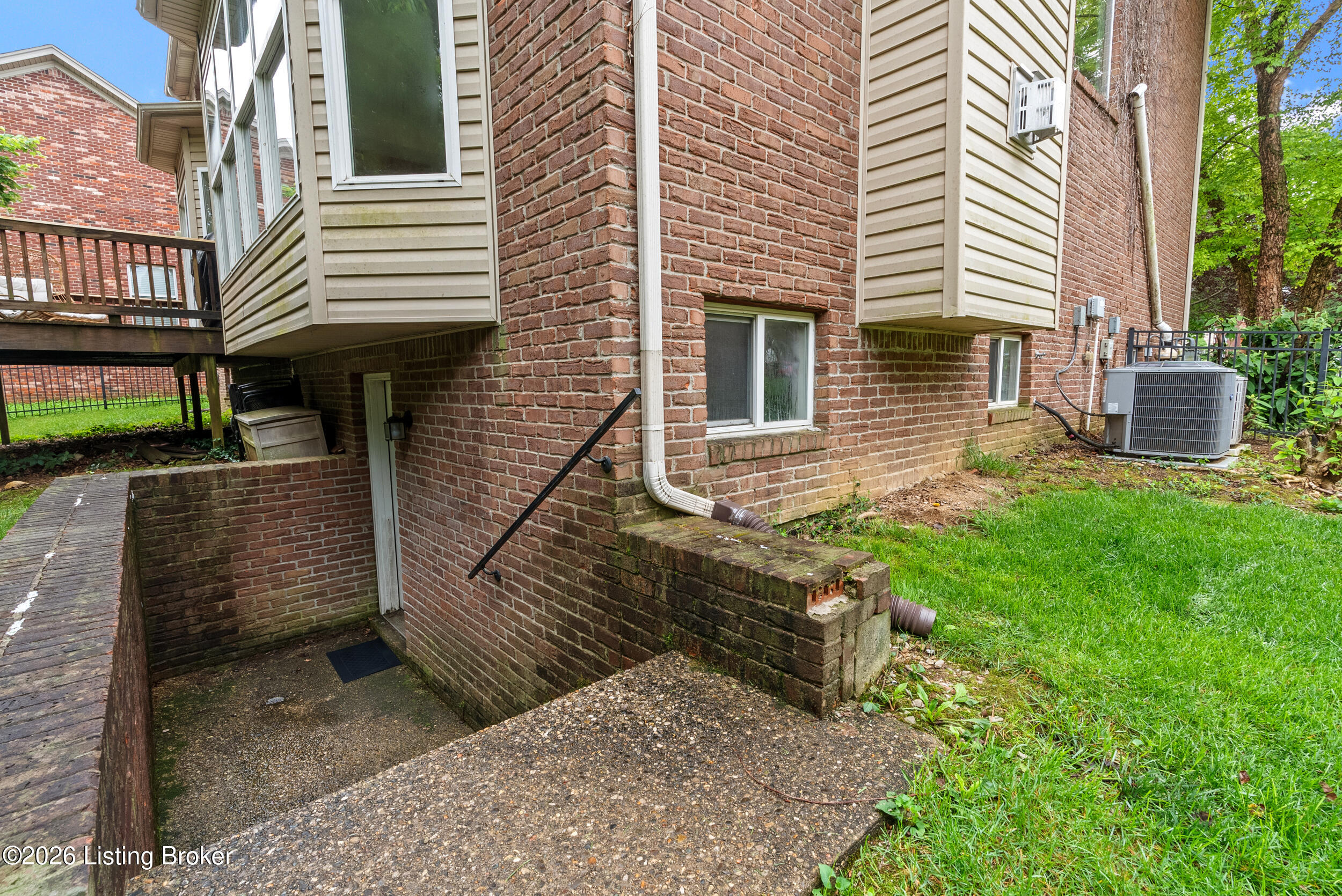 13217 Cain Ln