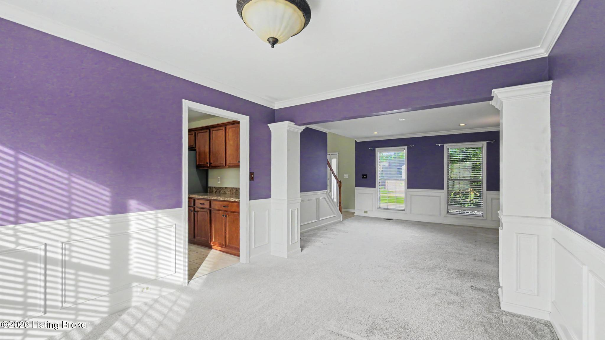 5900 Waveland Cir