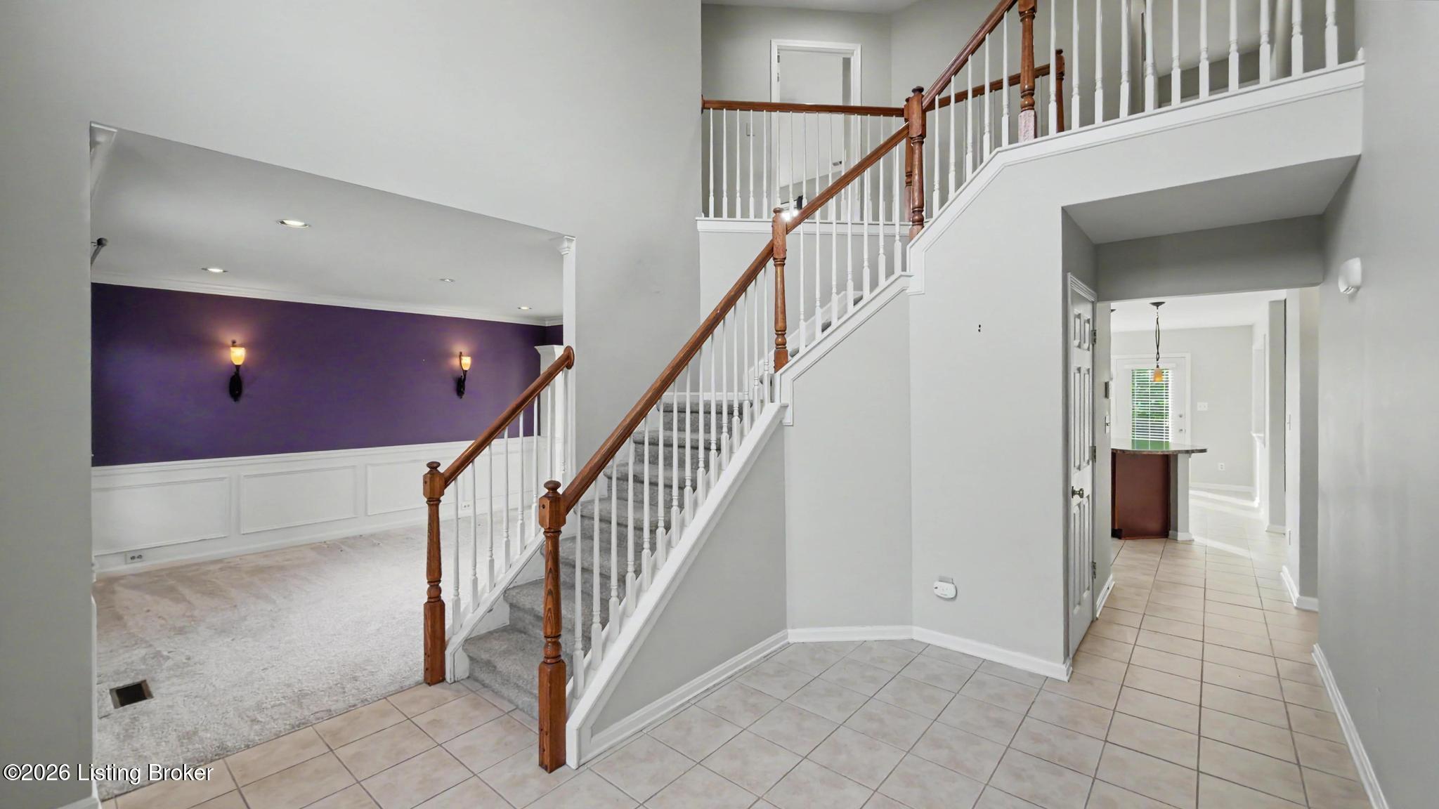 5900 Waveland Cir