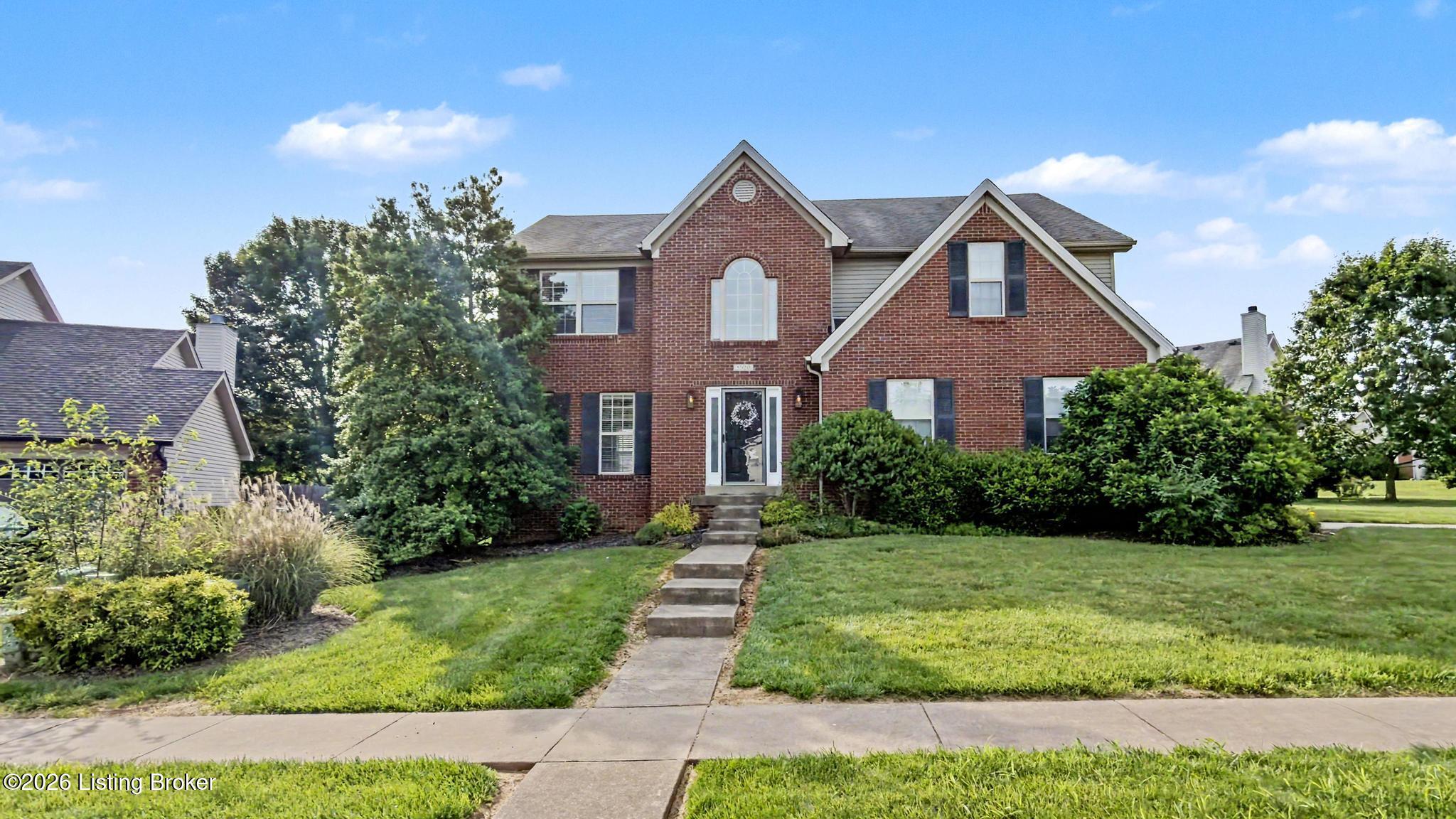 5900 Waveland Cir