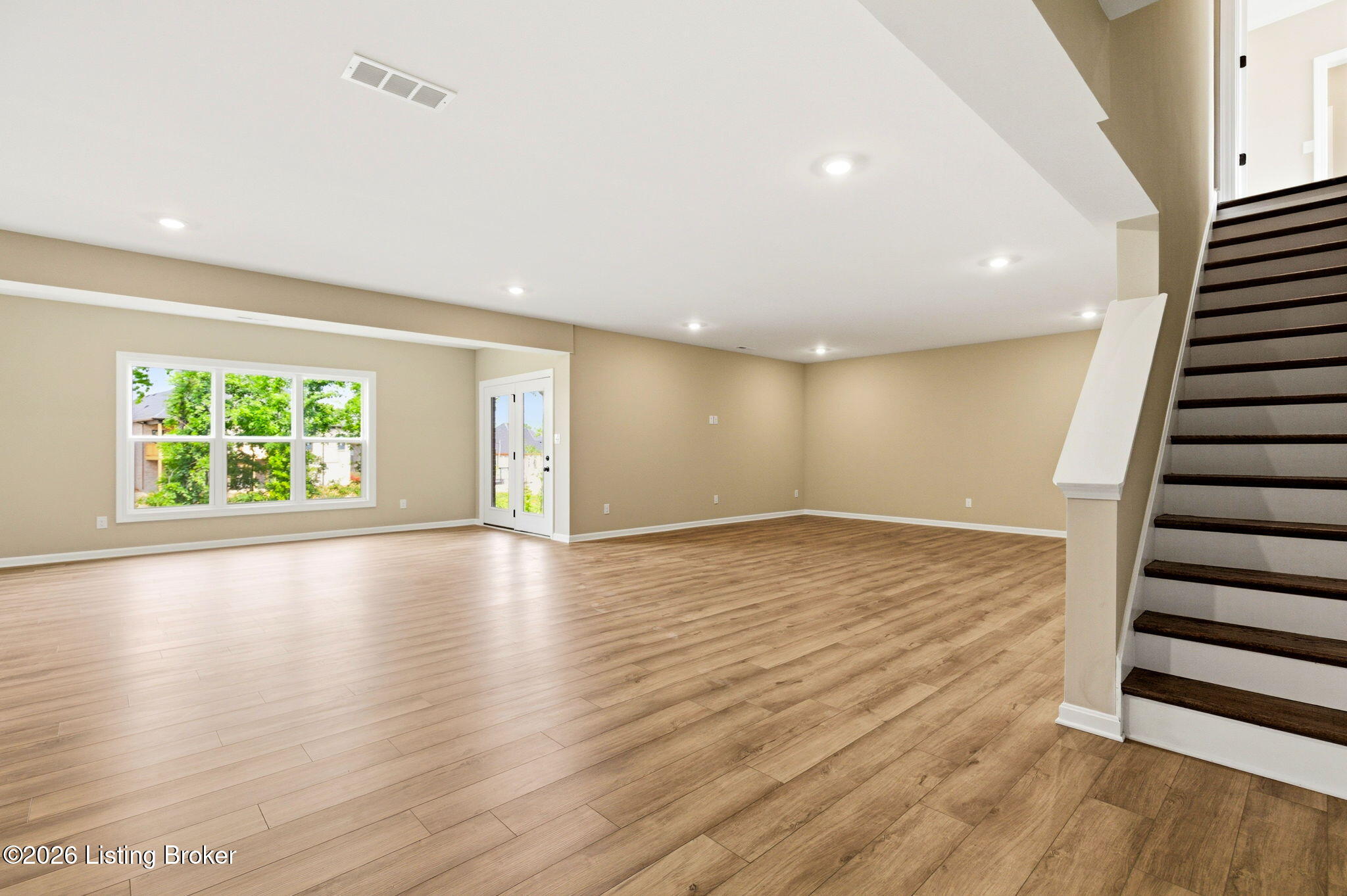 2403 Grant Ridge Way