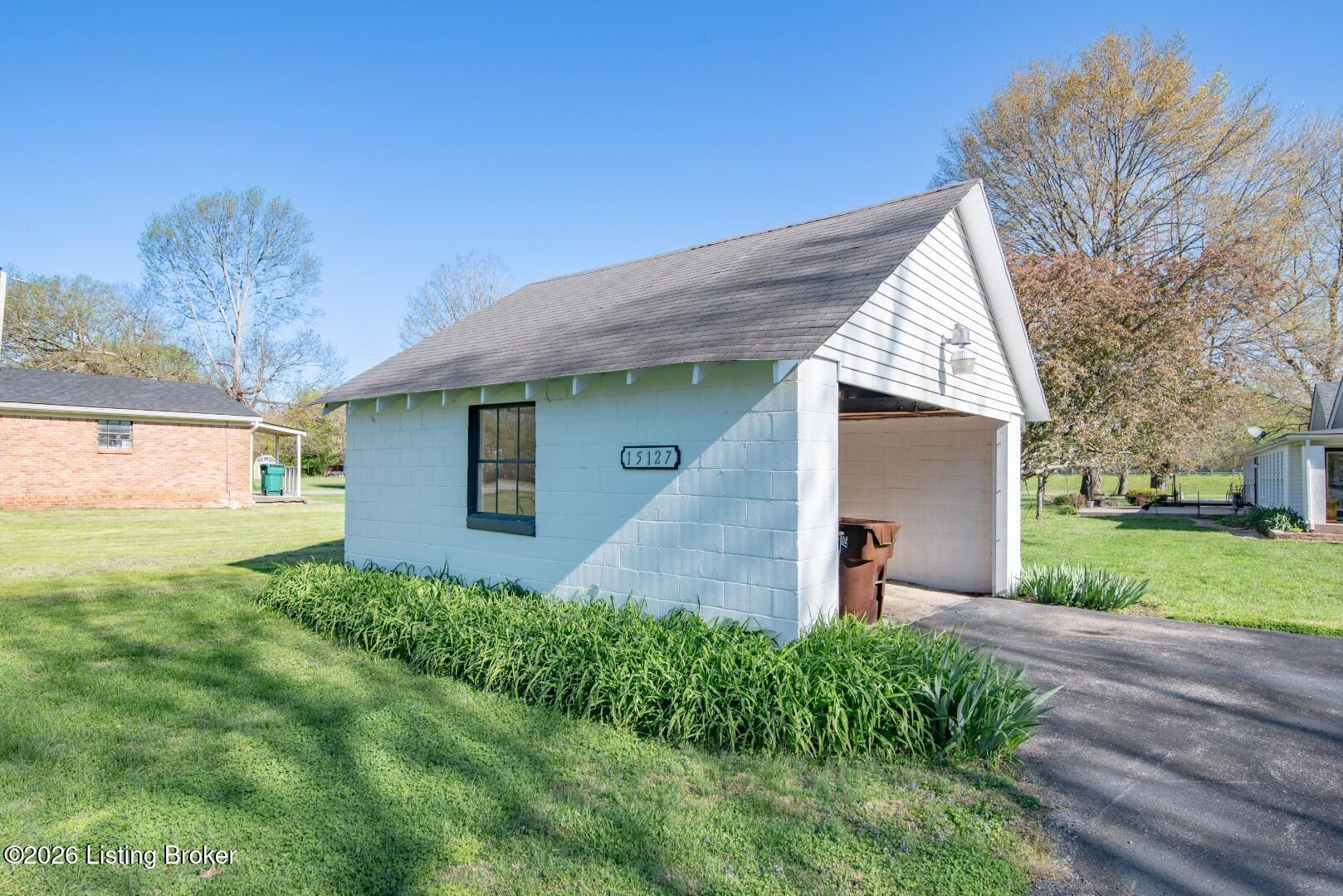 15127 Old Taylorsville Rd