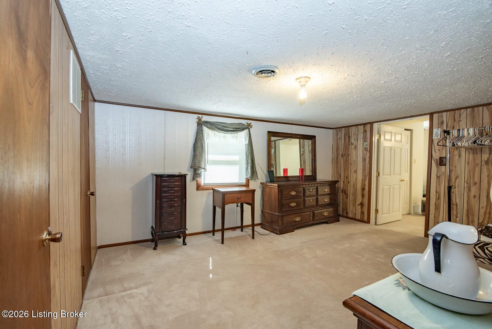 15127 Old Taylorsville Rd