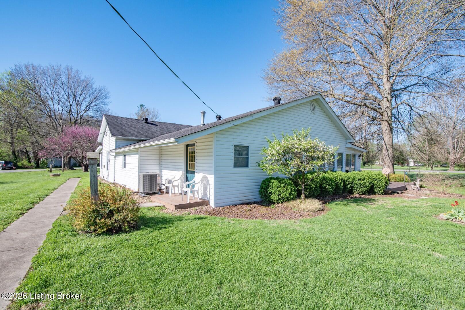 15127 Old Taylorsville Rd