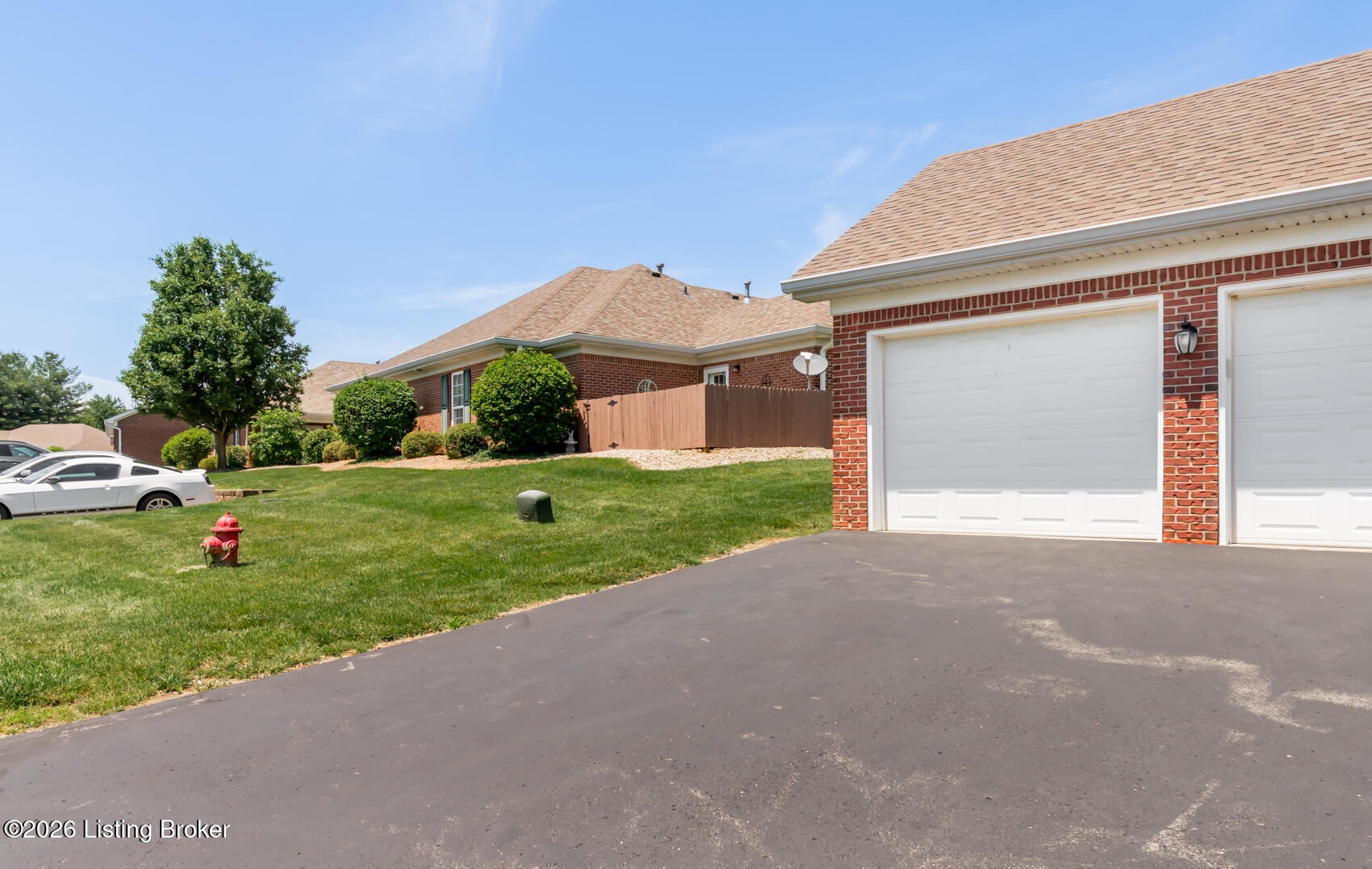 824 Garden Pointe Dr