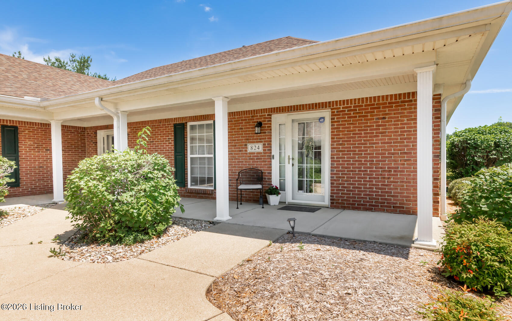 824 Garden Pointe Dr