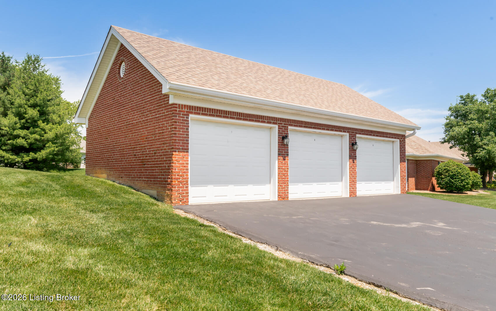 824 Garden Pointe Dr