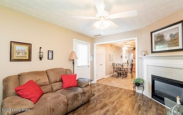 824 Garden Pointe Dr