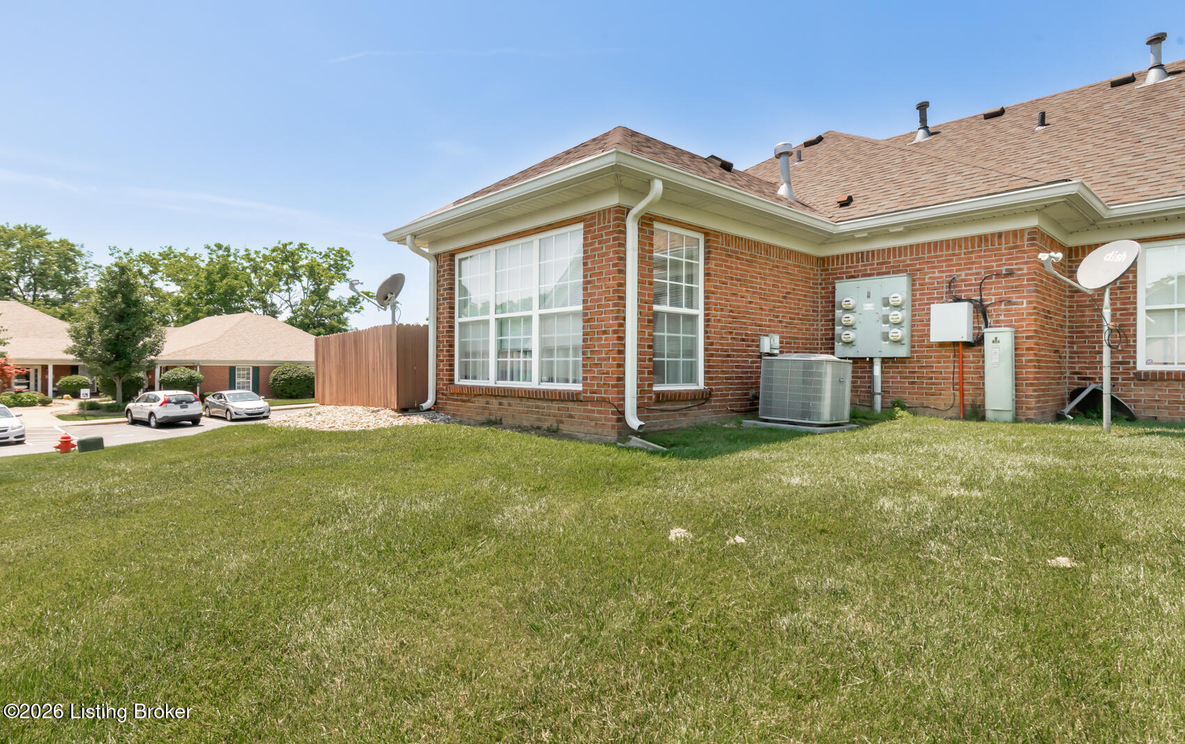 824 Garden Pointe Dr