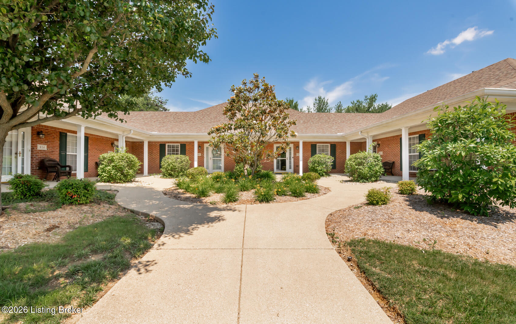 824 Garden Pointe Dr