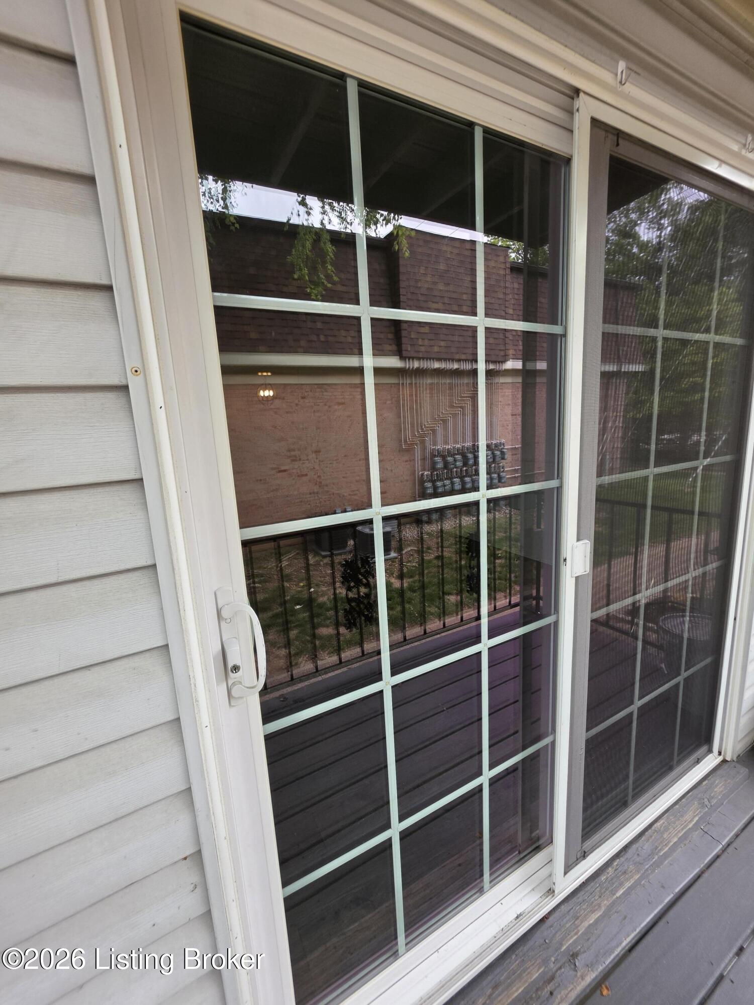 102 Algiers Ct 3