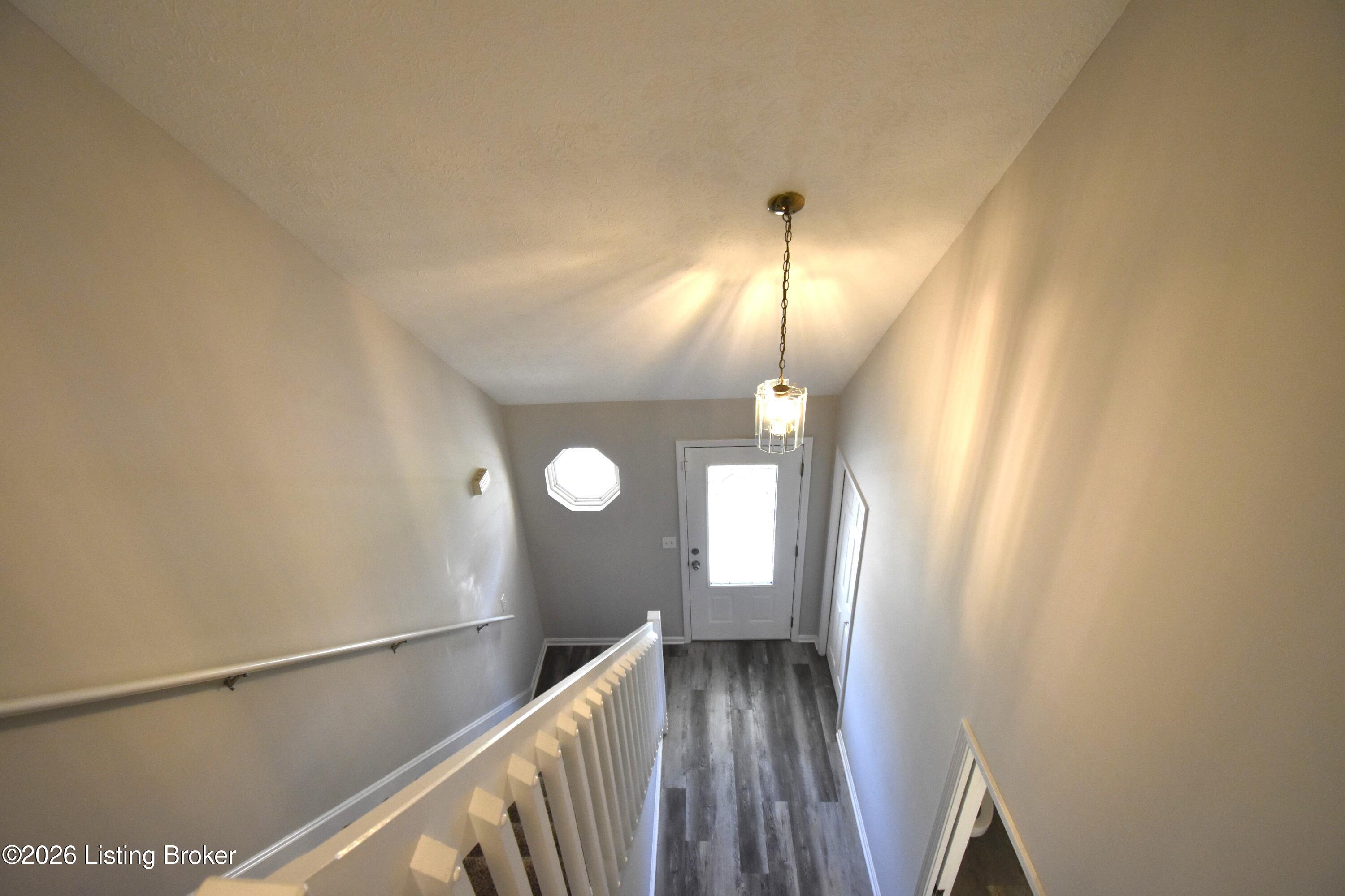 4006 Mimosa View Dr