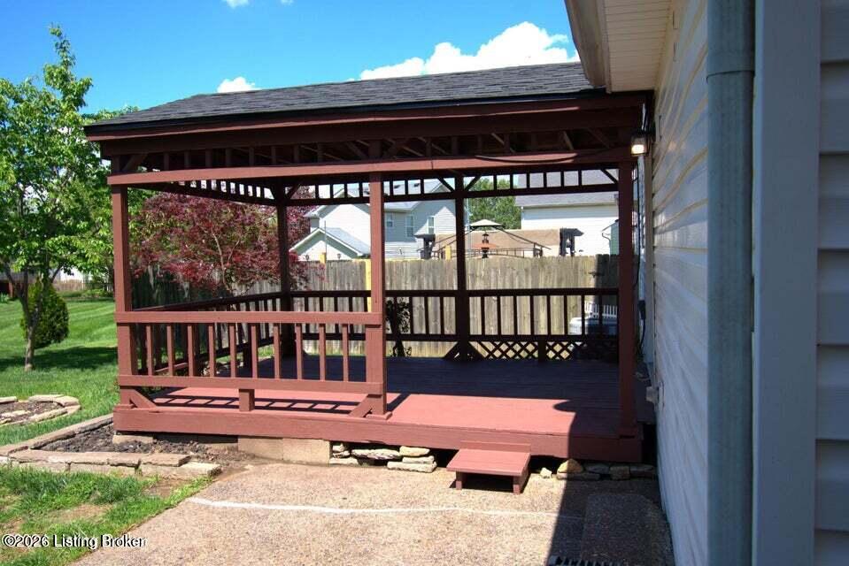 4006 Mimosa View Dr