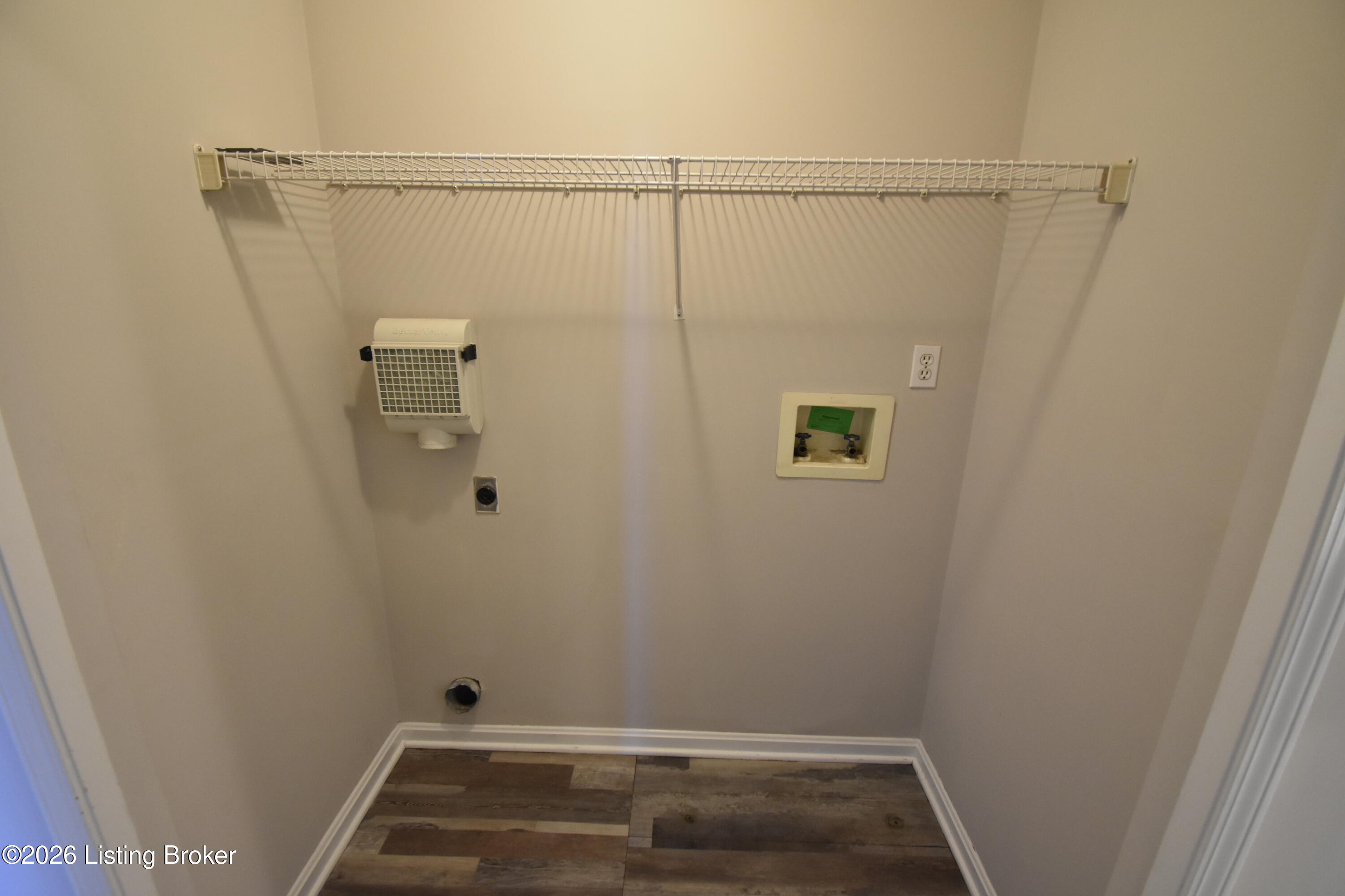 4006 Mimosa View Dr