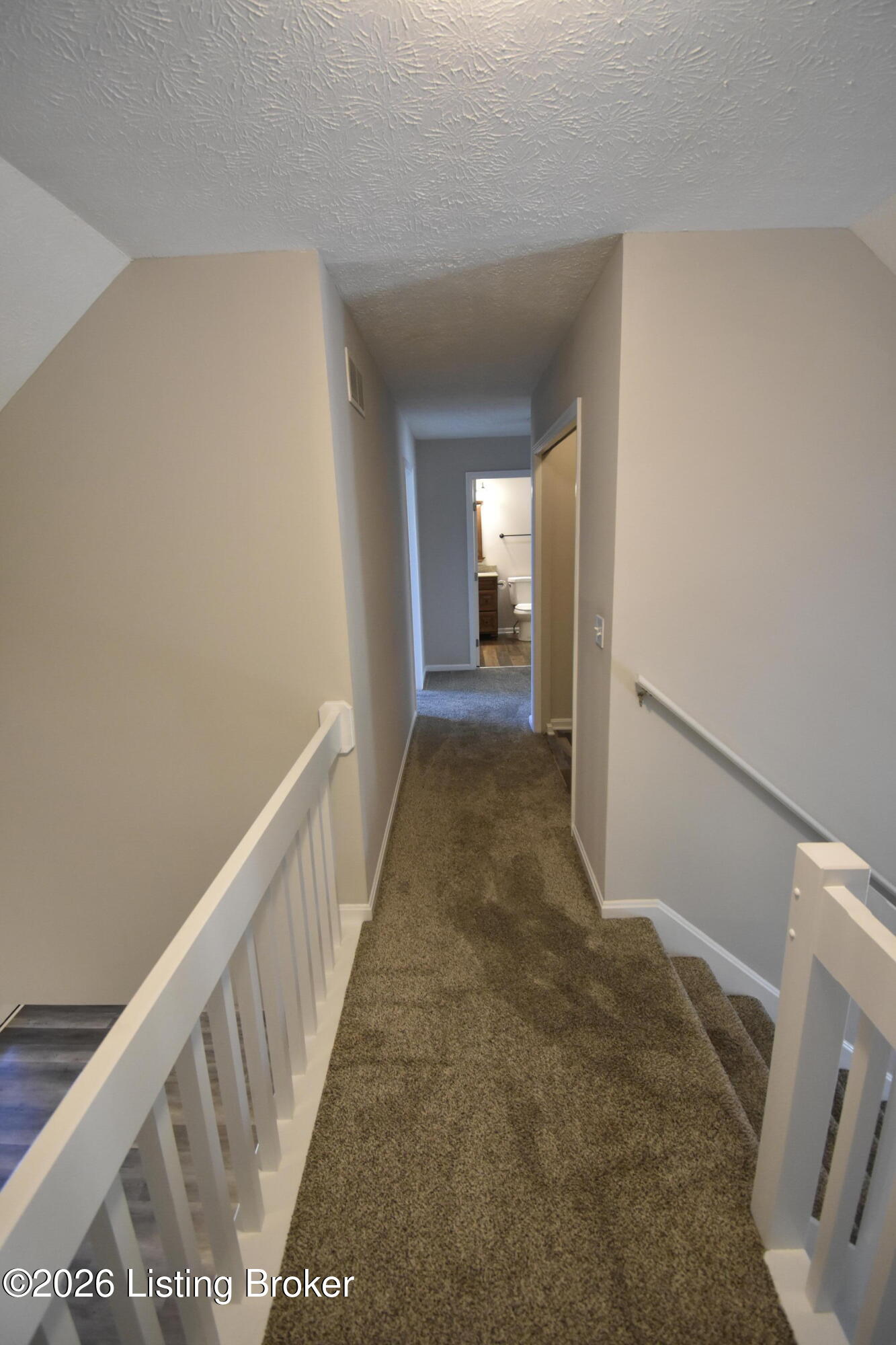 4006 Mimosa View Dr