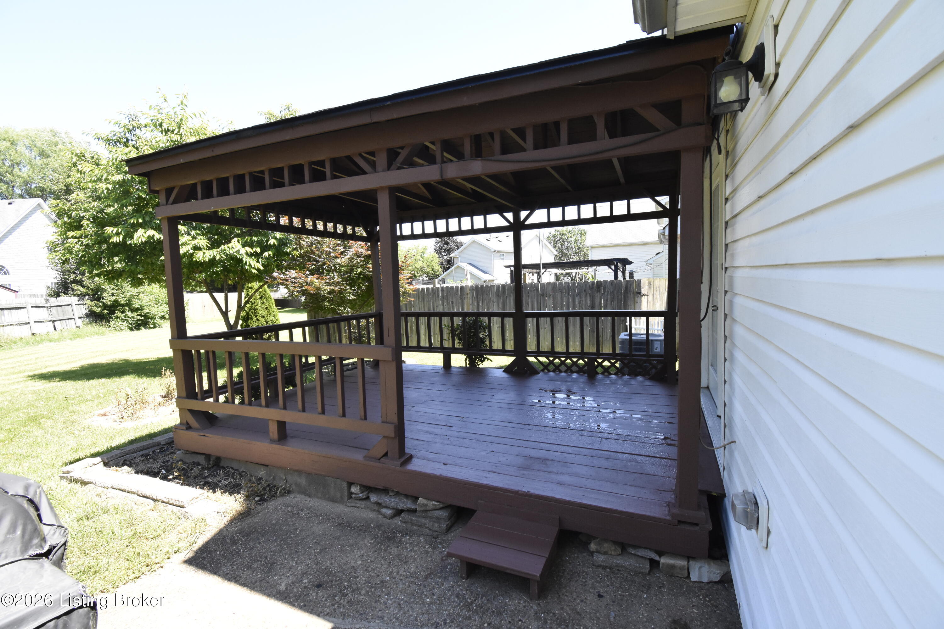 4006 Mimosa View Dr