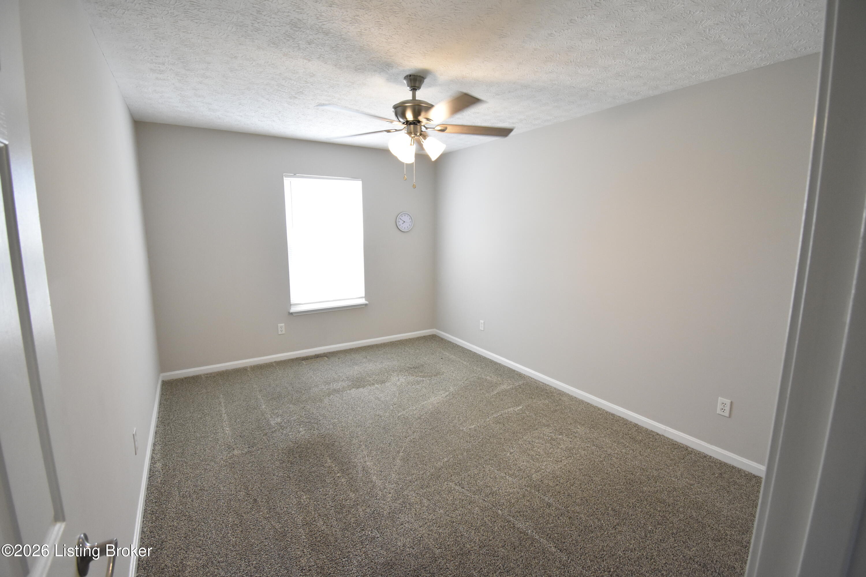 4006 Mimosa View Dr