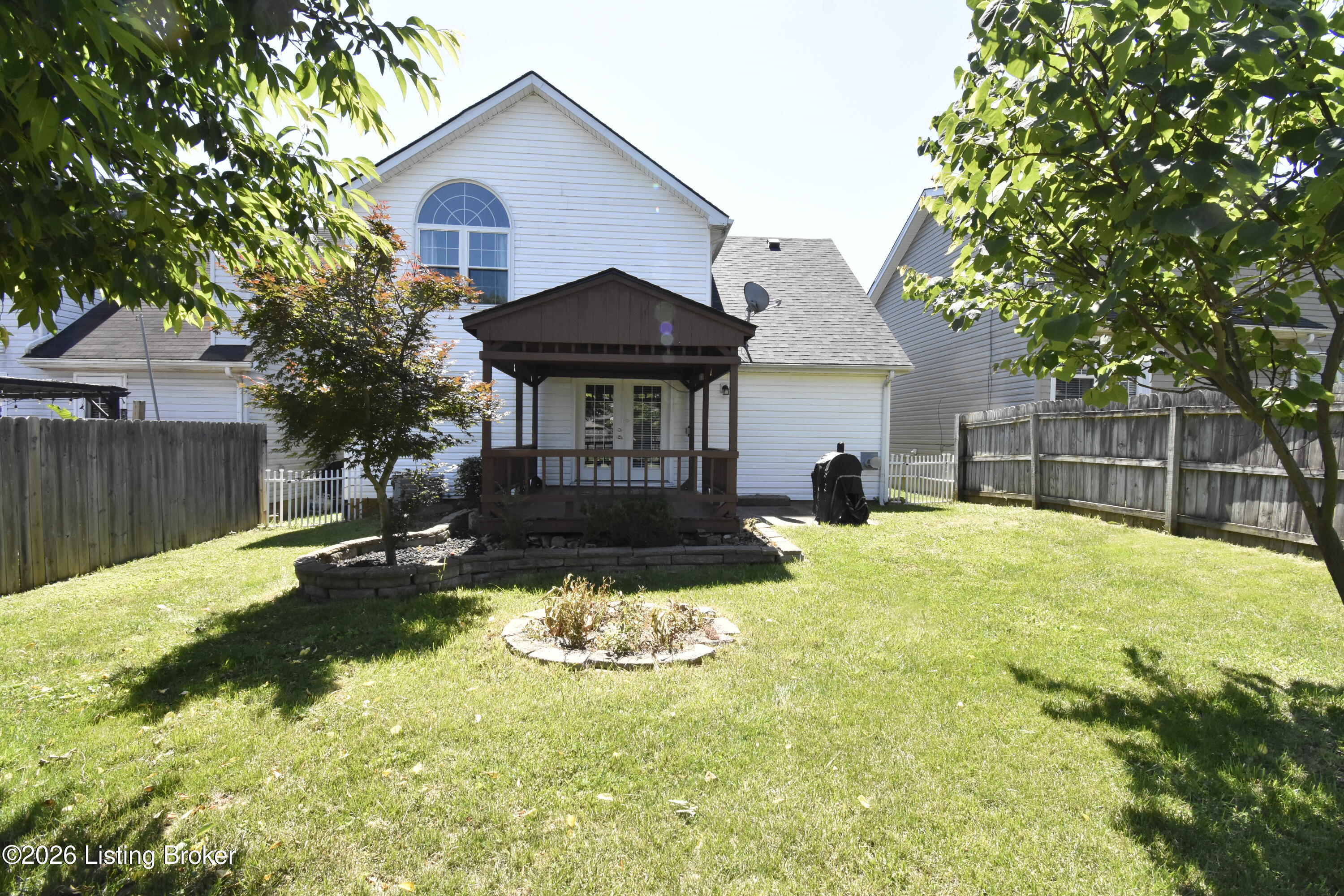 4006 Mimosa View Dr
