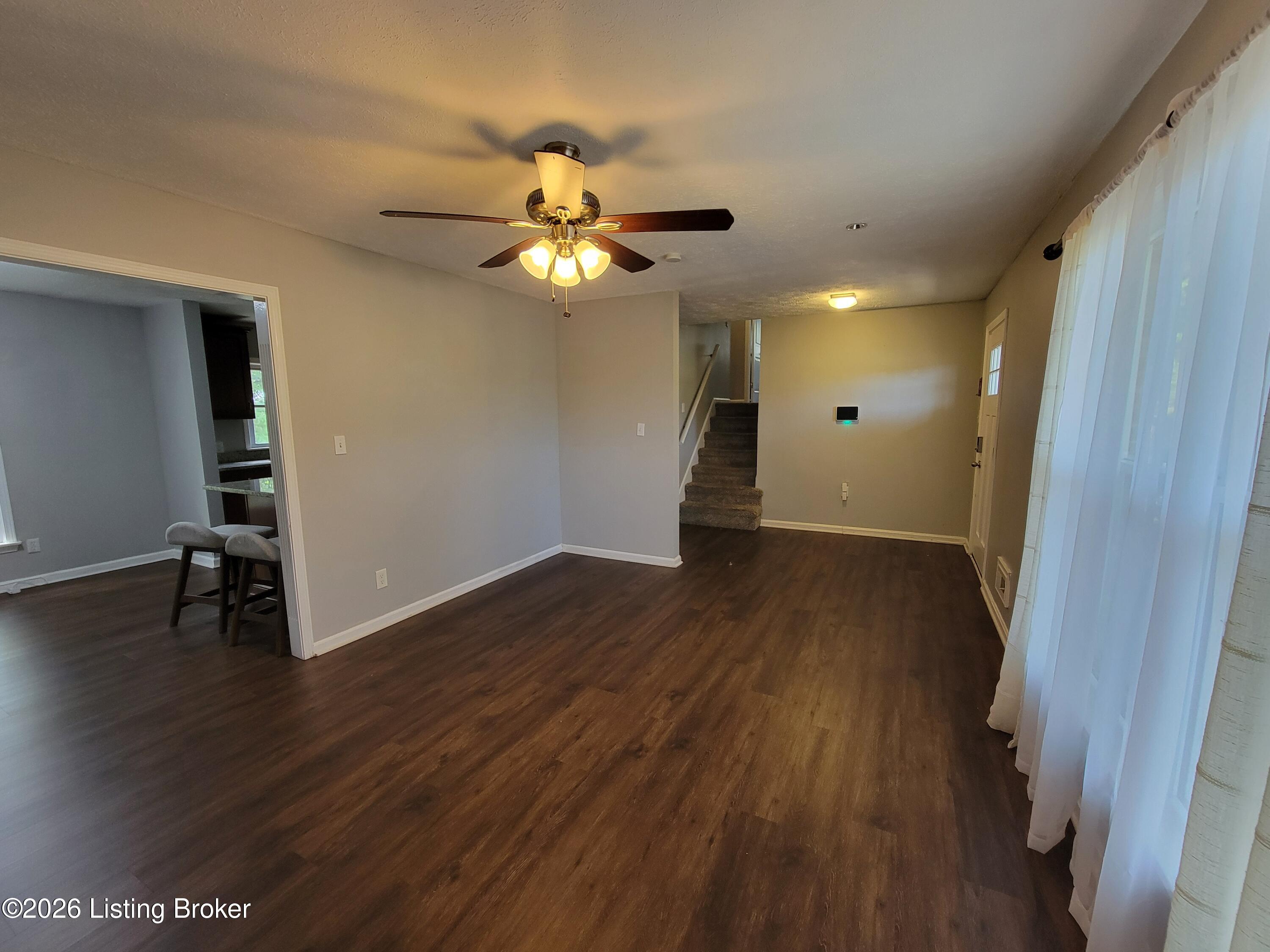 7008 S Watterson Trail
