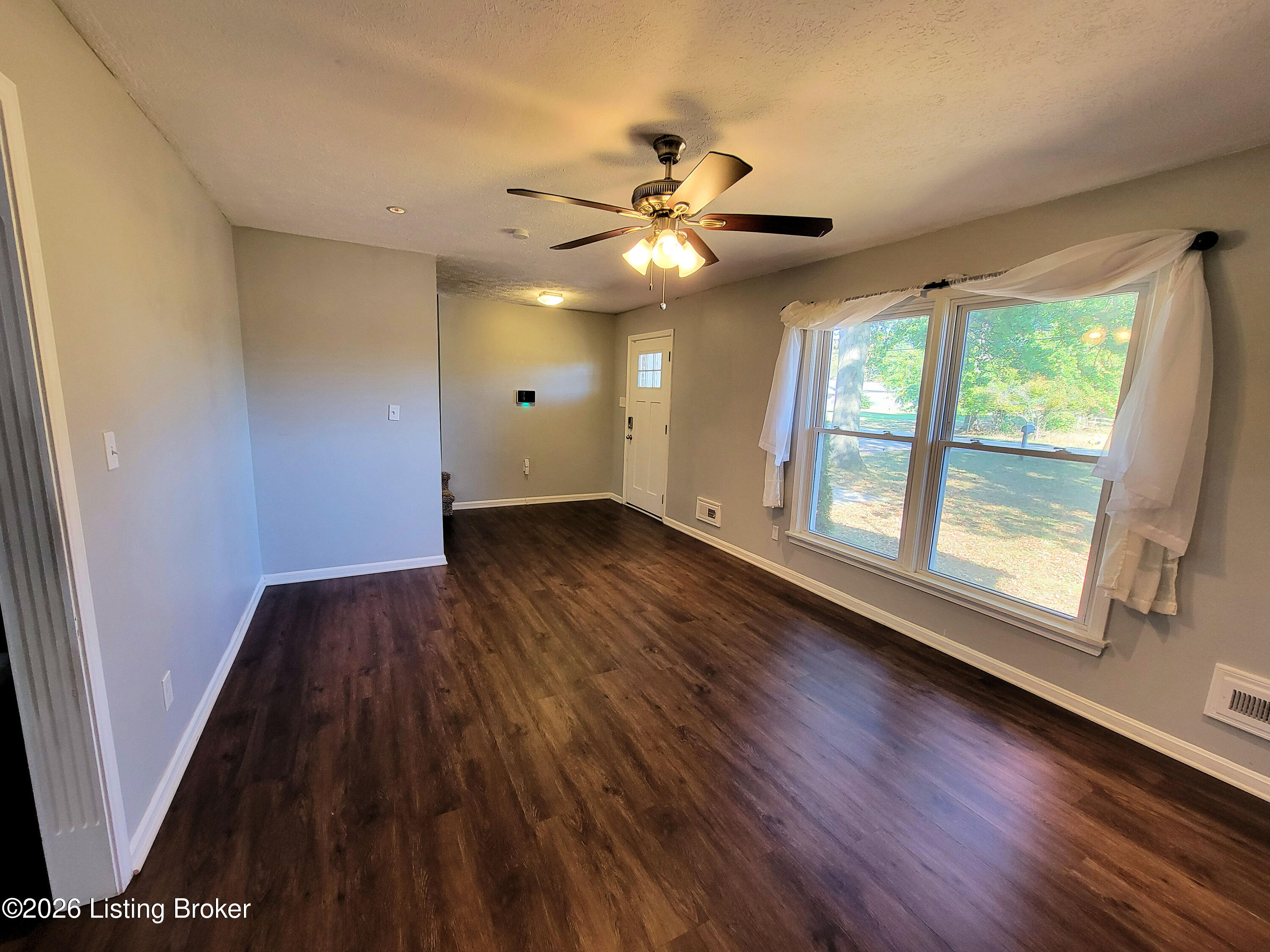 7008 S Watterson Trail