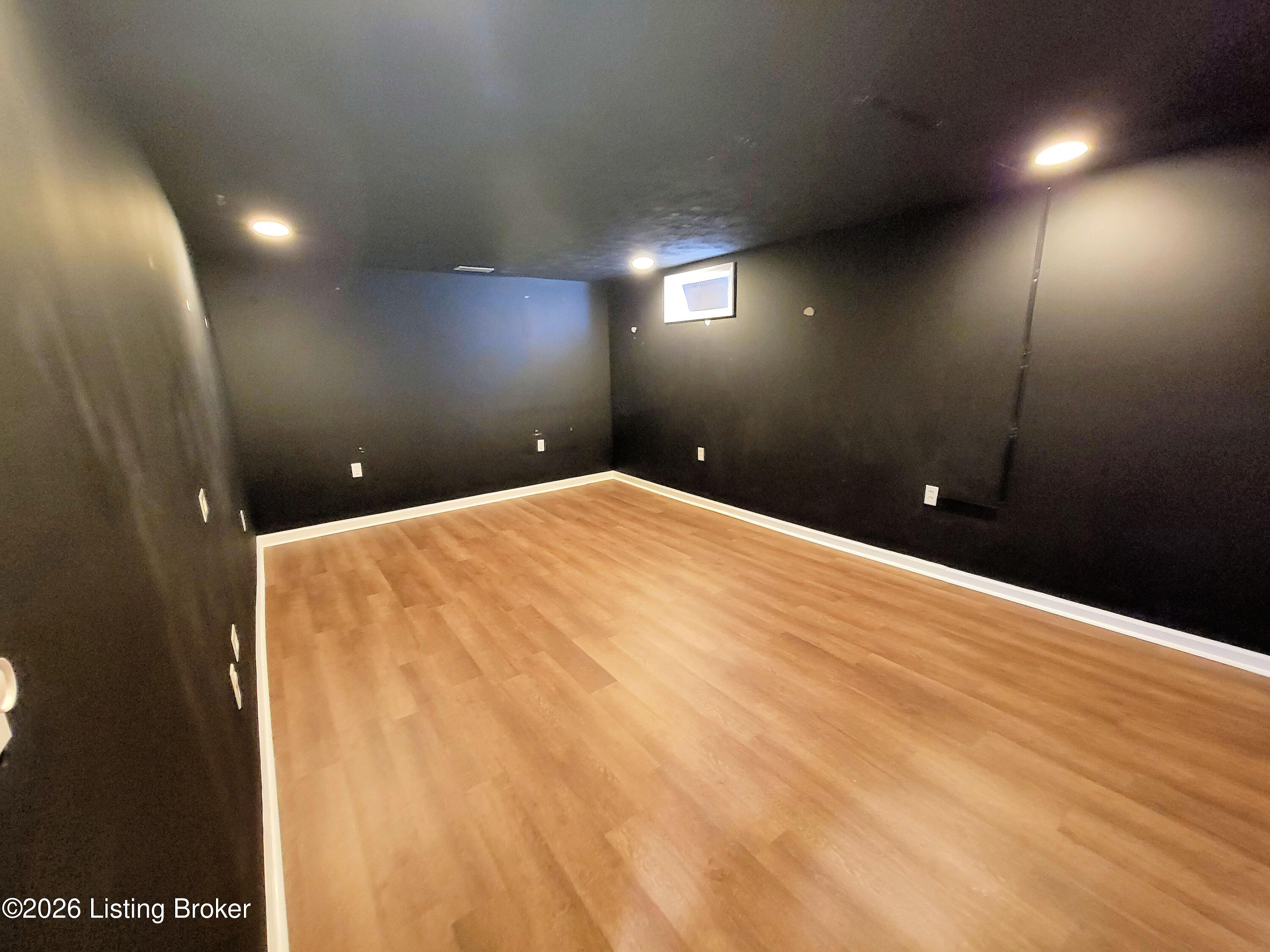7008 S Watterson Trail
