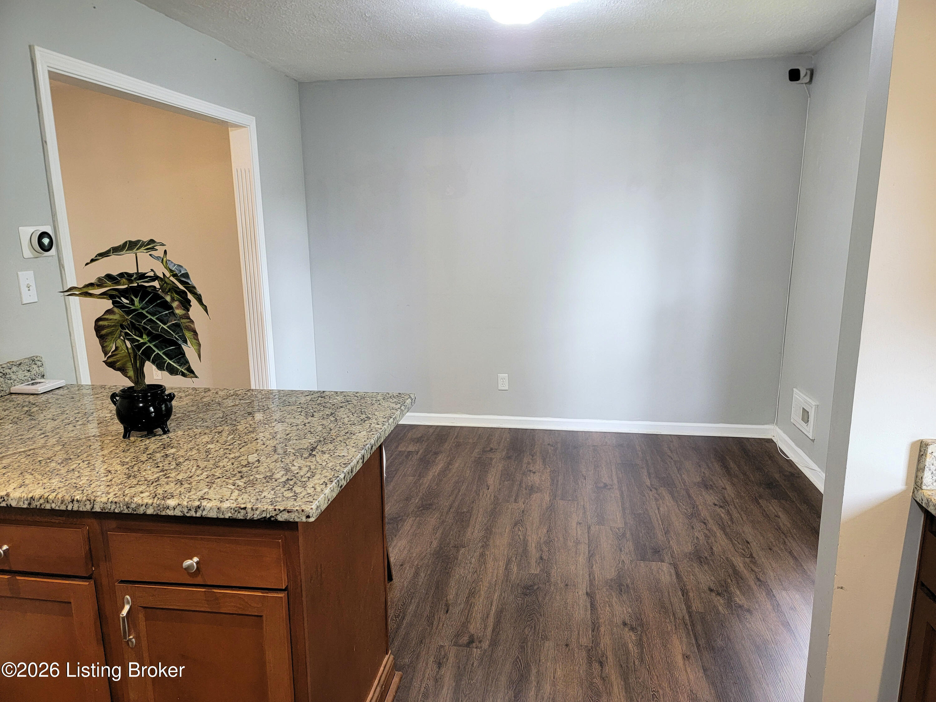 7008 S Watterson Trail