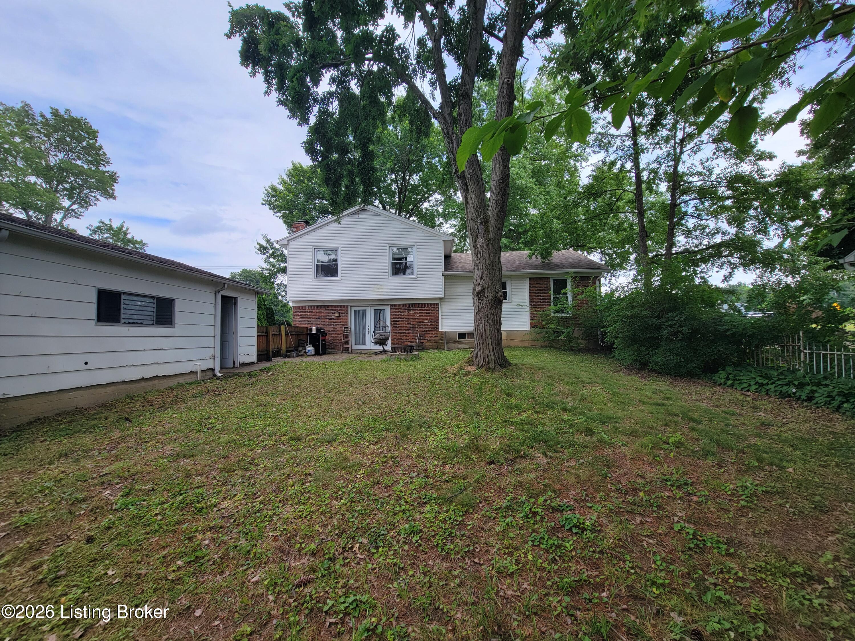 7008 S Watterson Trail