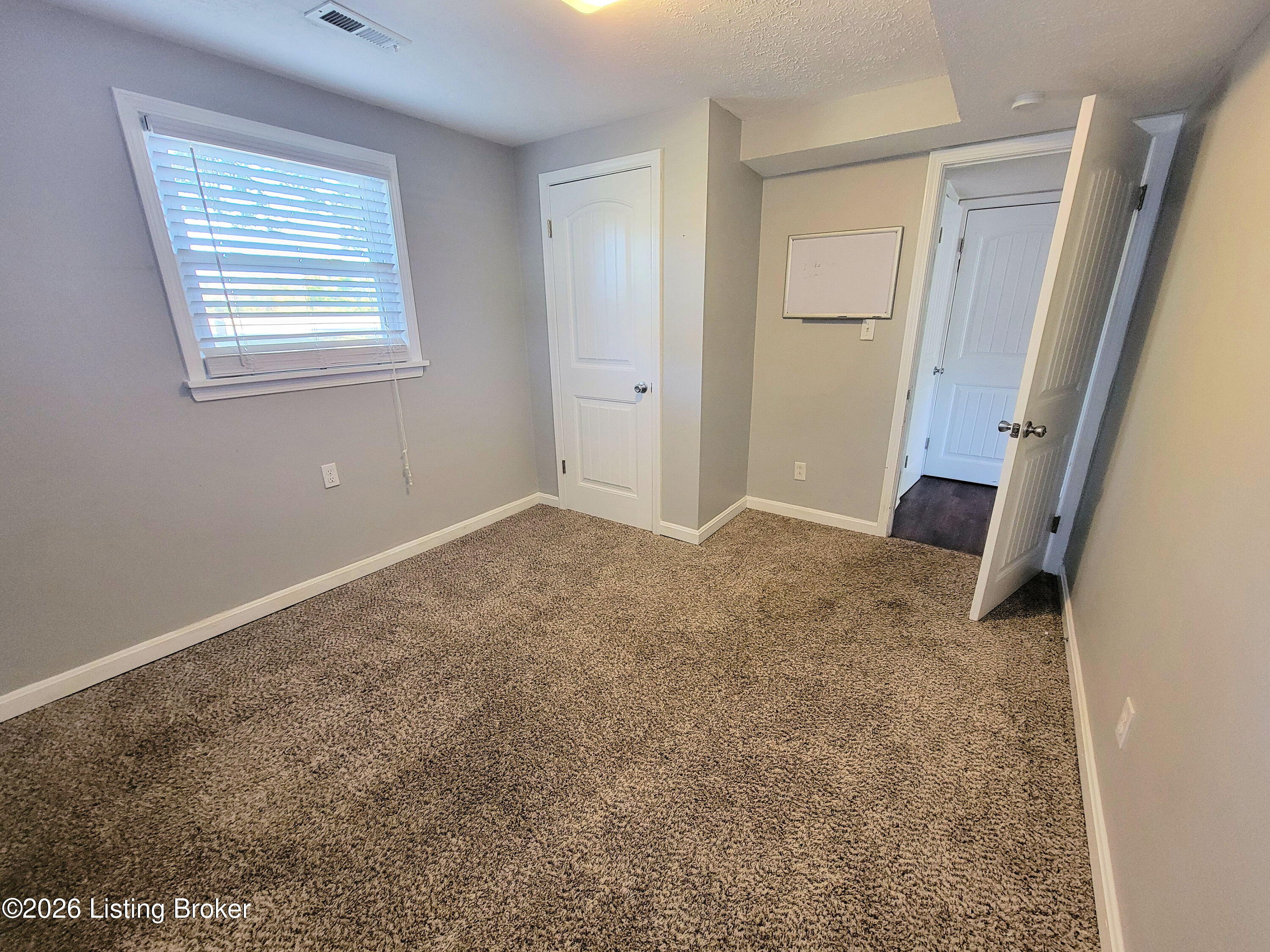 7008 S Watterson Trail