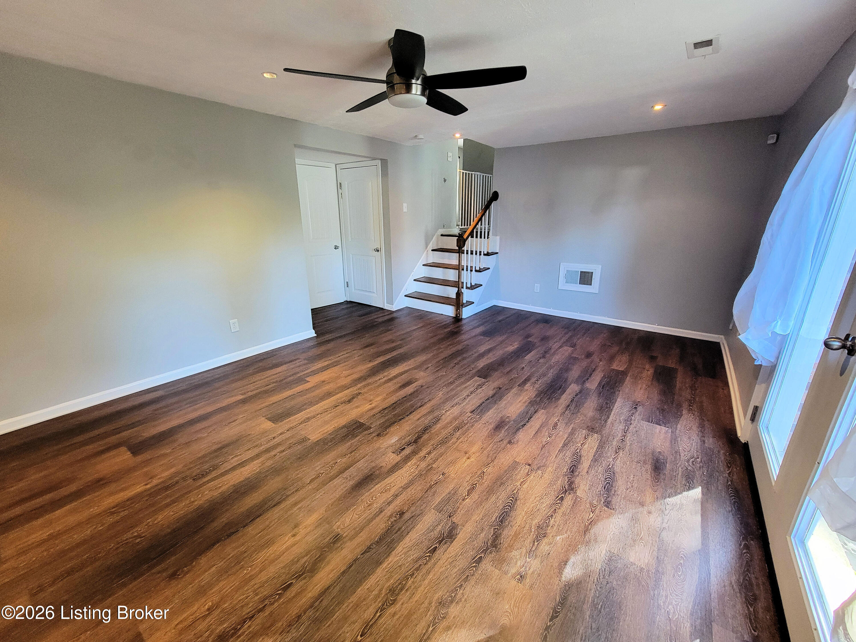 7008 S Watterson Trail